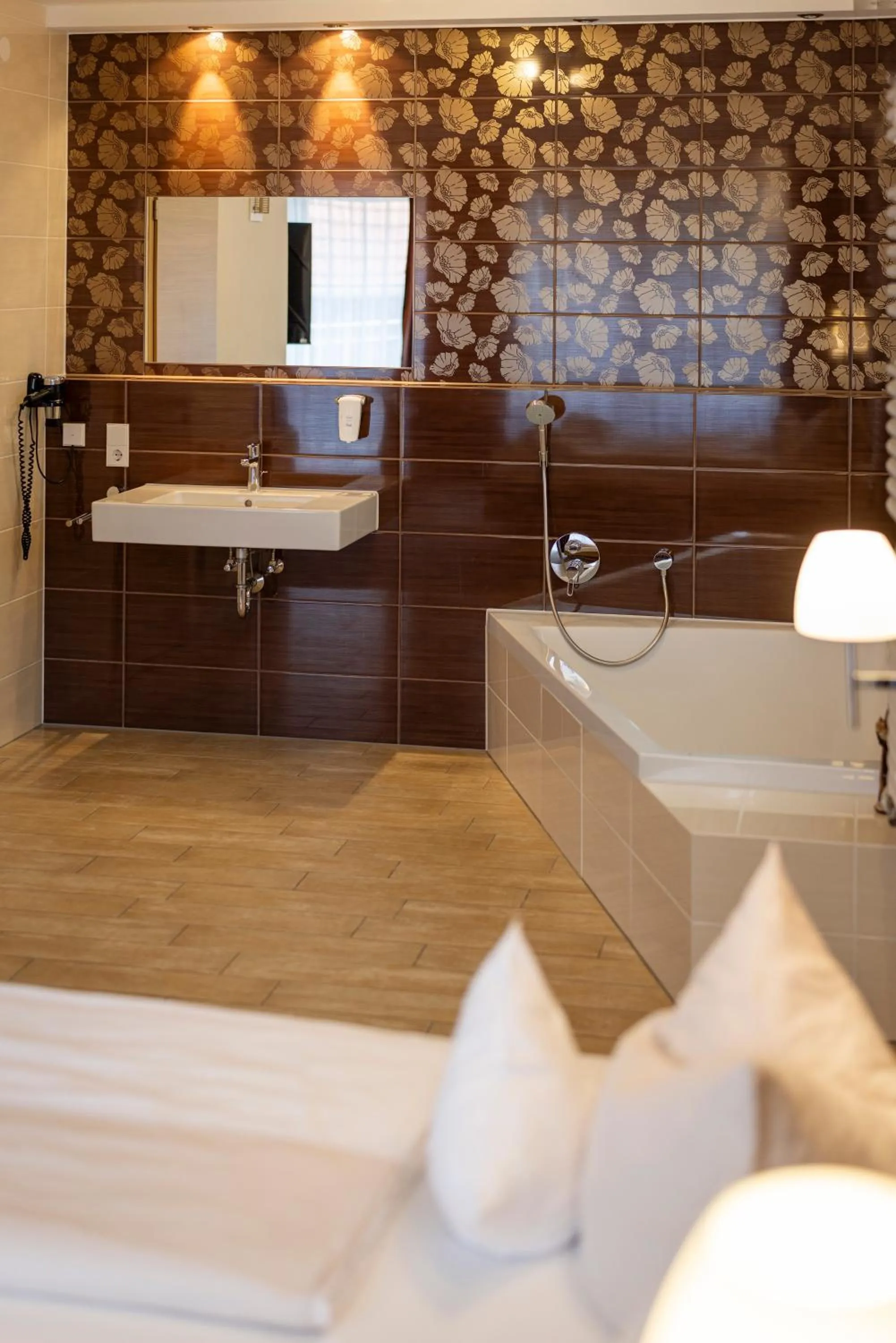 Bed in Hotel Rössle Berneck