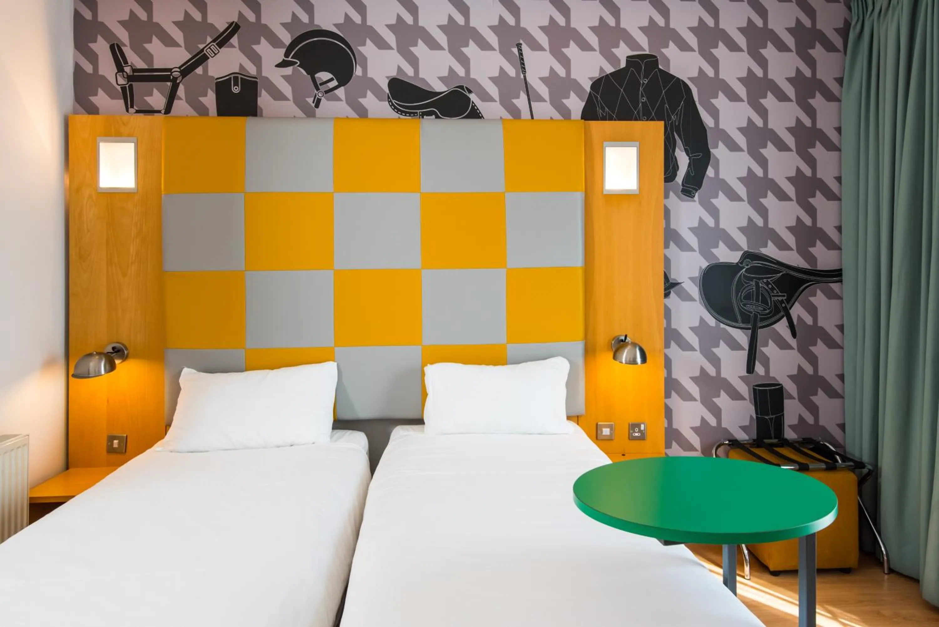 Bed in ibis Styles Haydock