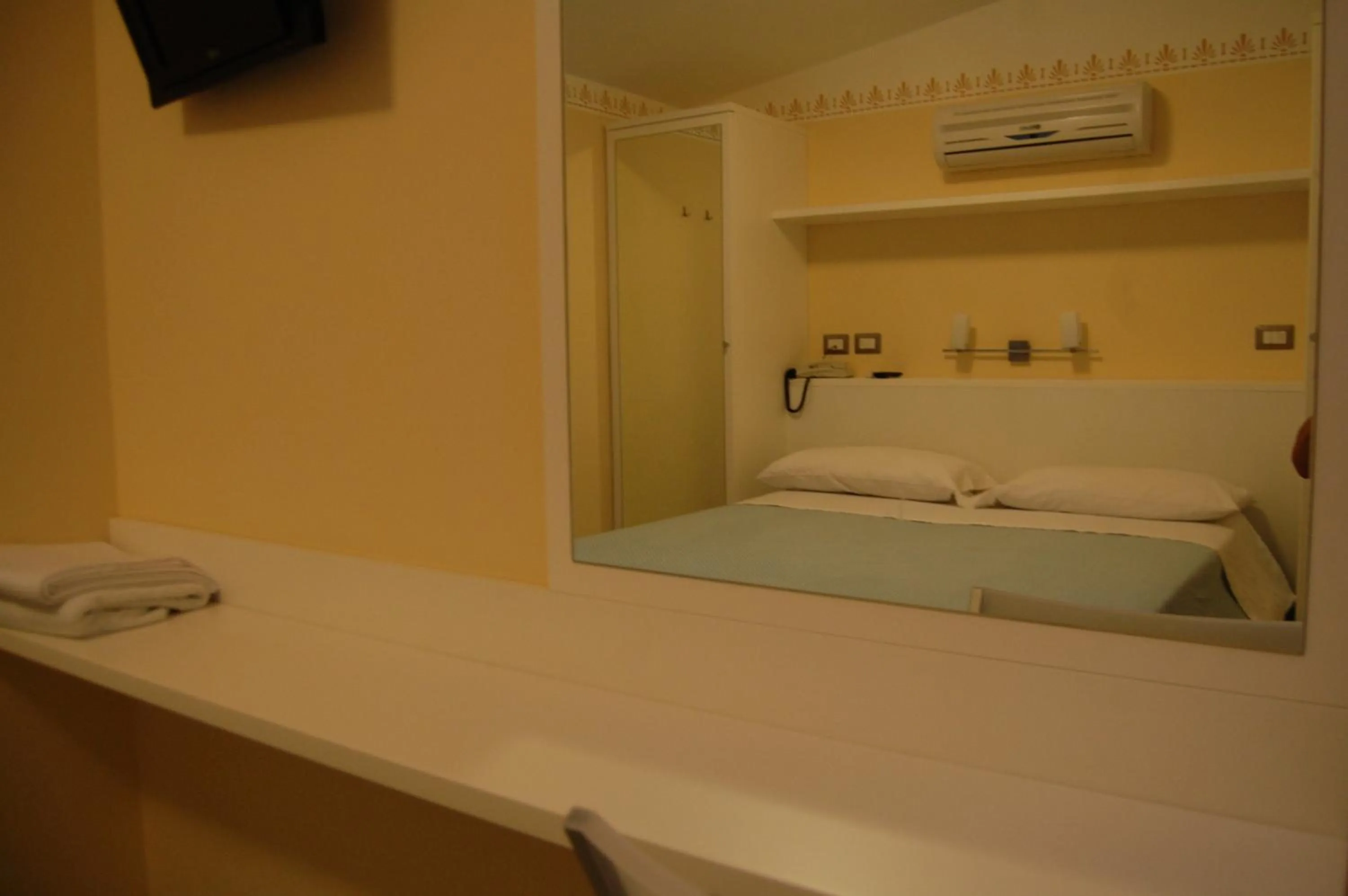 Bed in Hotel Centrale