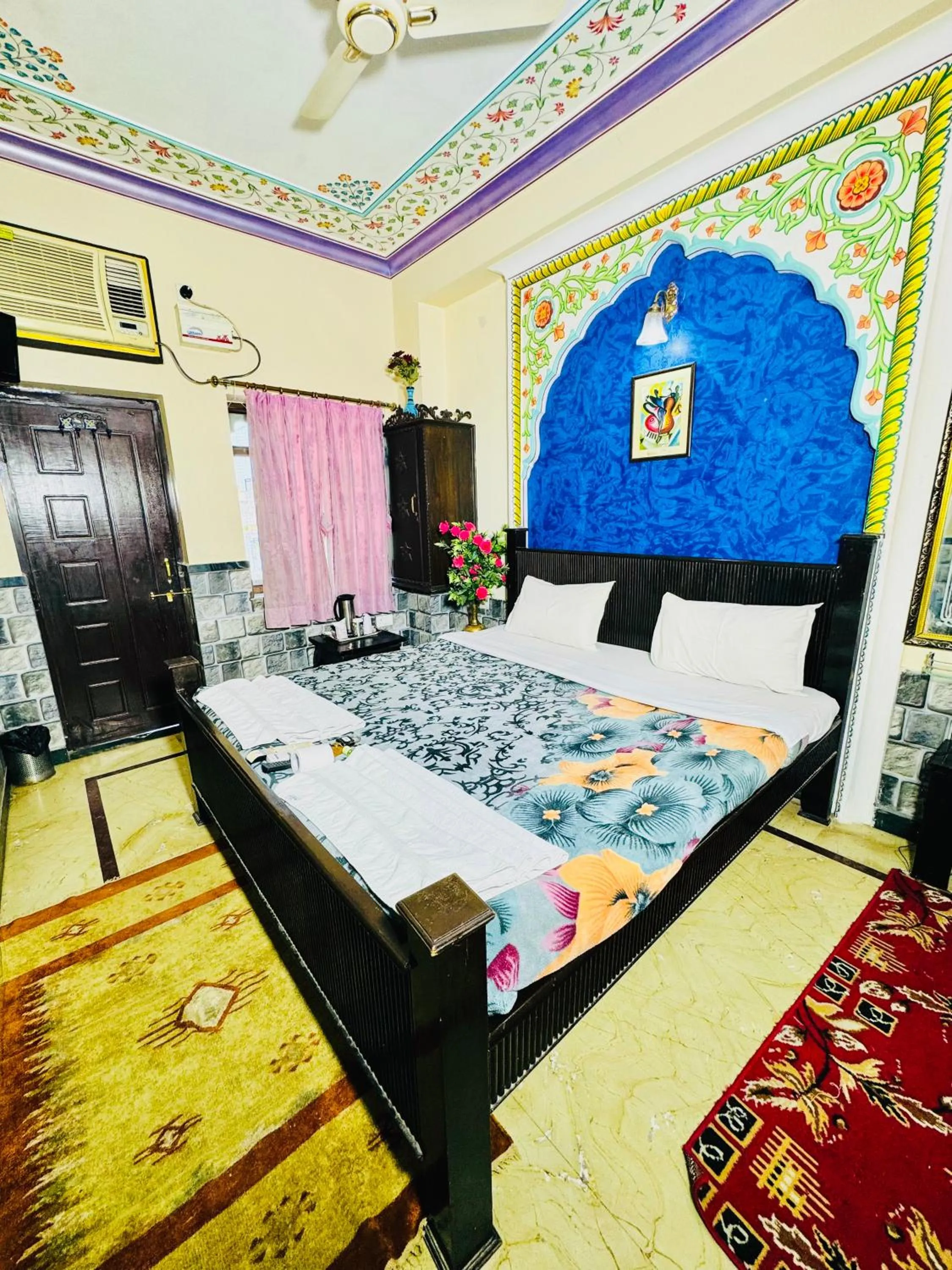 Bedroom, Bed in Hotel Moon Light Palace