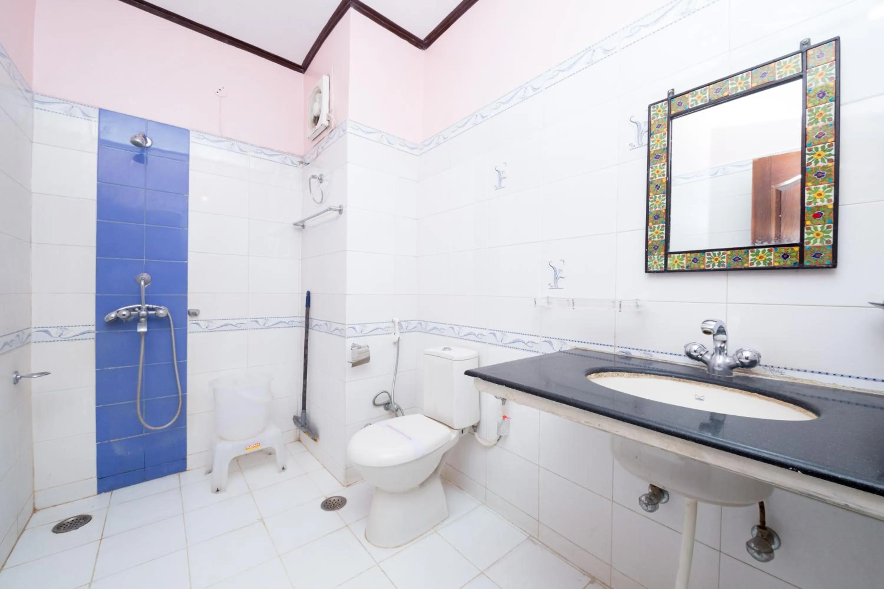 Bathroom in Hotel Moon Light Palace