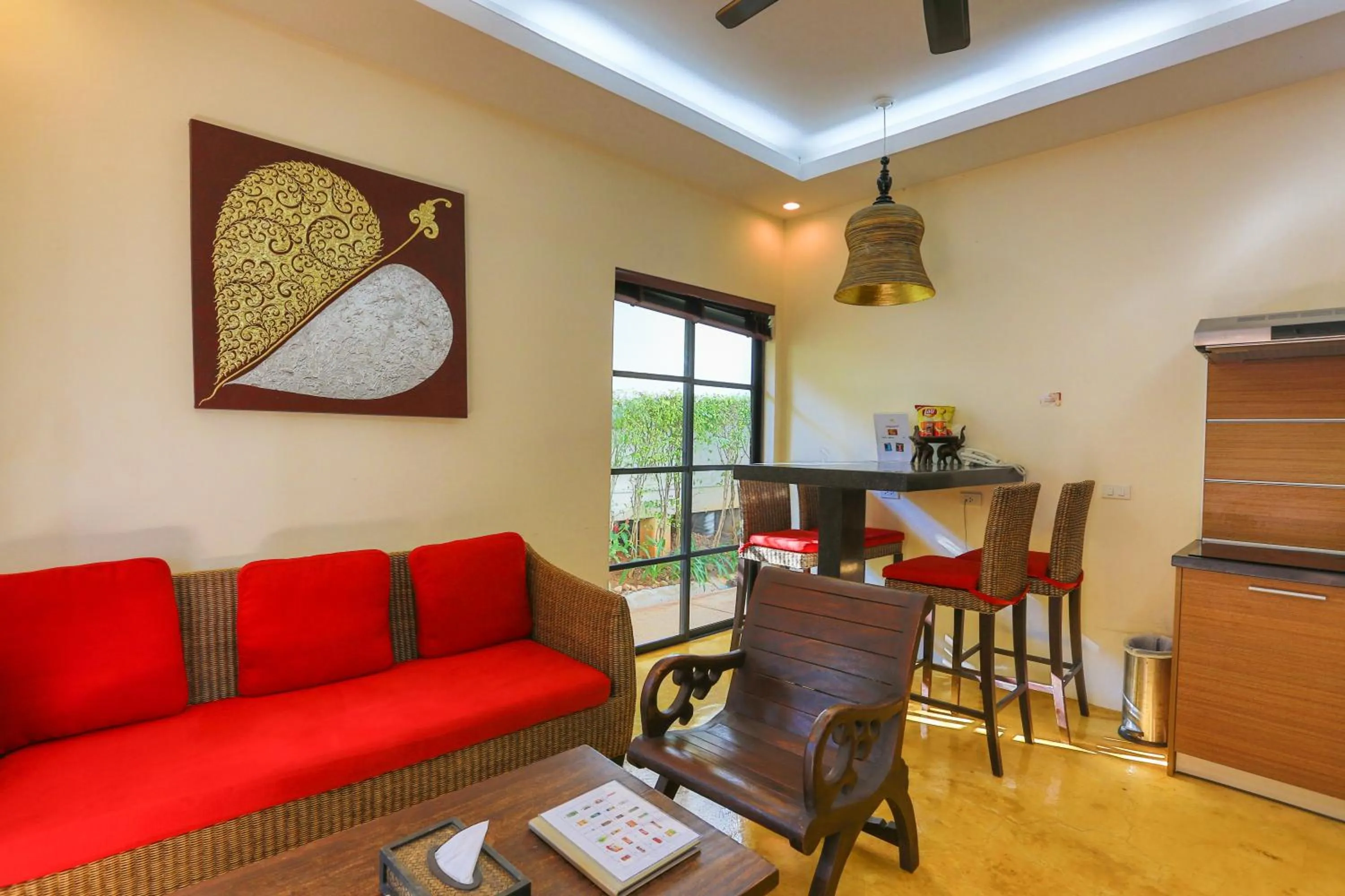 Pa Prai Villas and Suites Resort