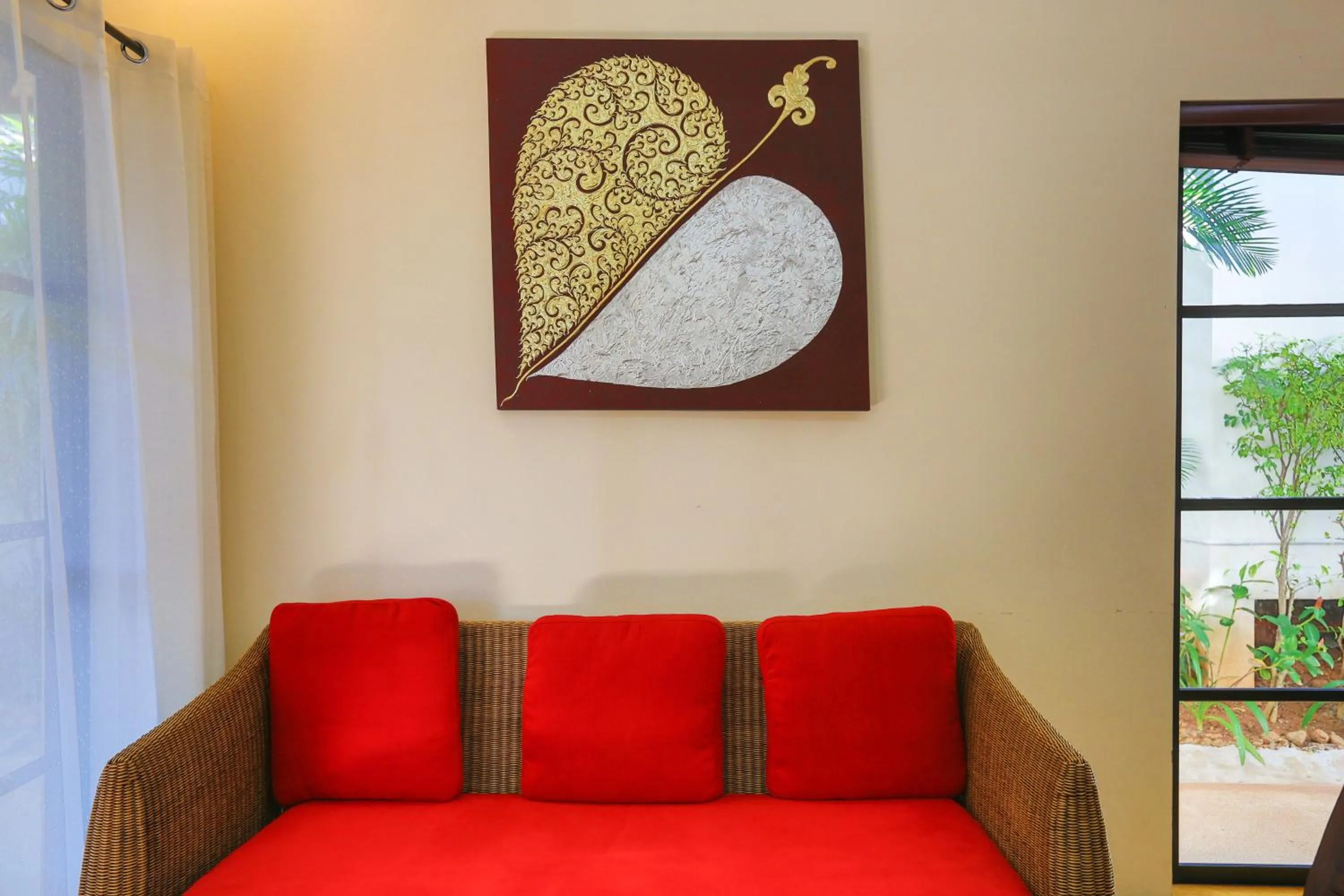 Pa Prai Villas and Suites Resort