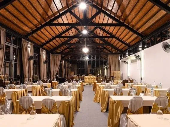 Pa Prai Villas and Suites Resort