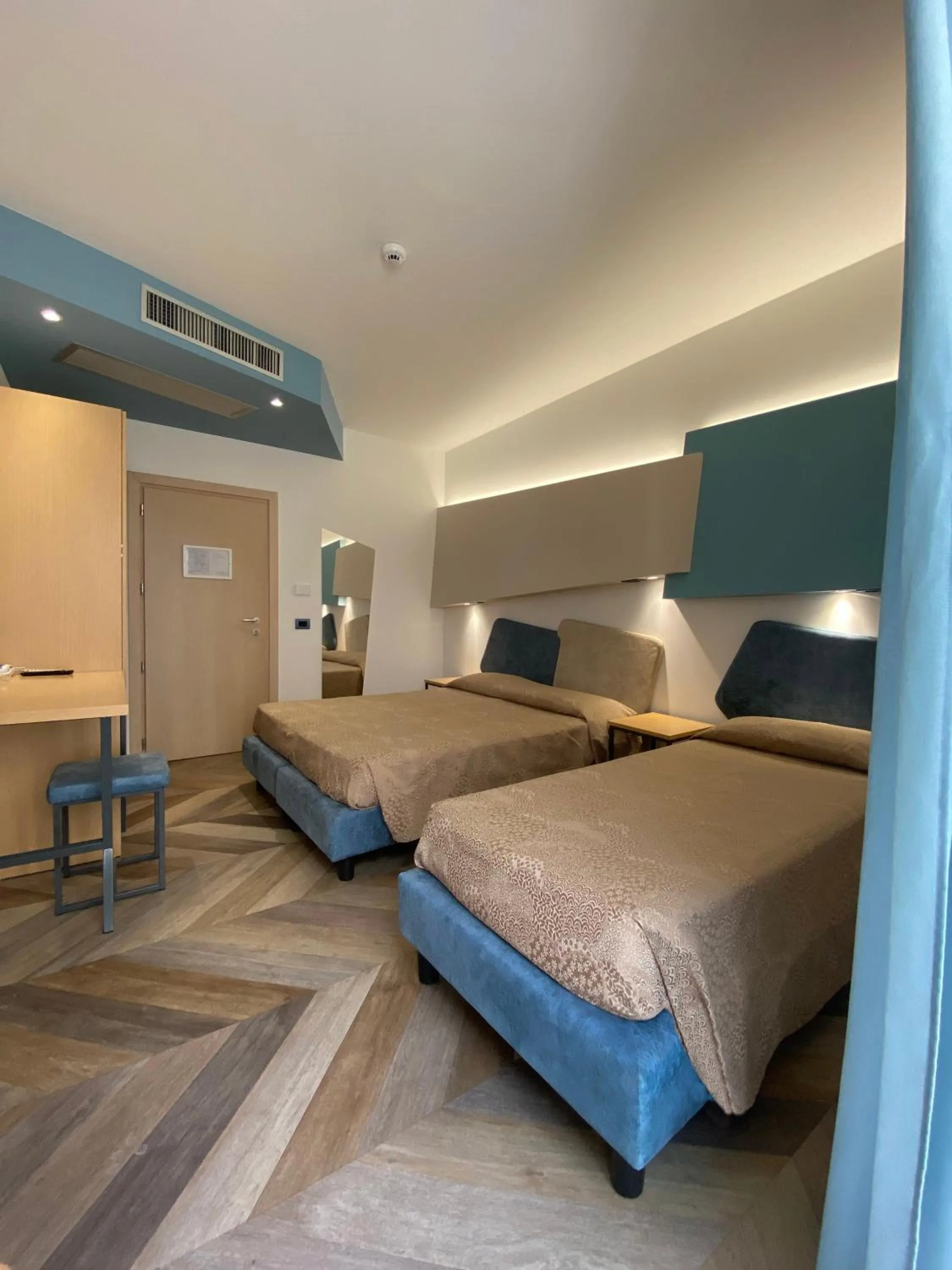 Bedroom, Bed in Color Hotel Rimini