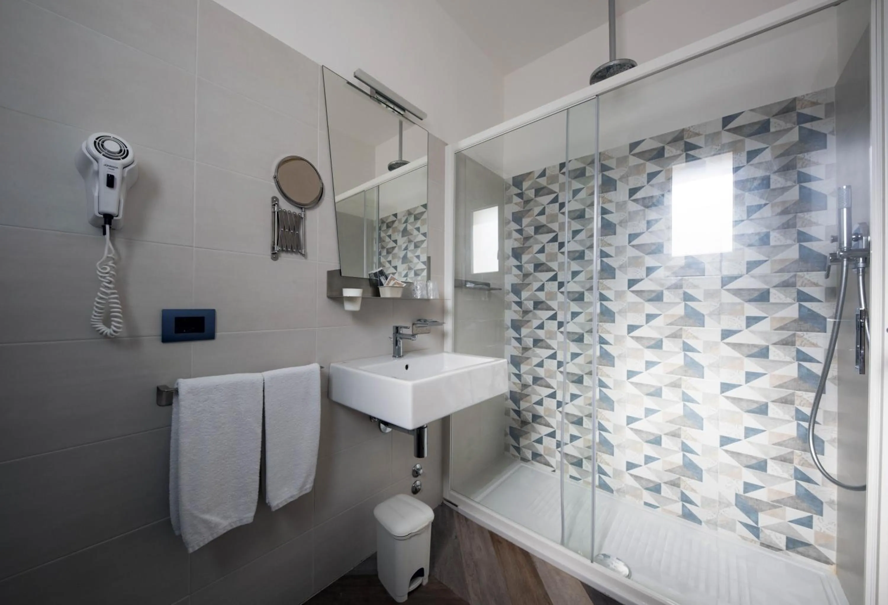 Bathroom in Color Hotel Rimini