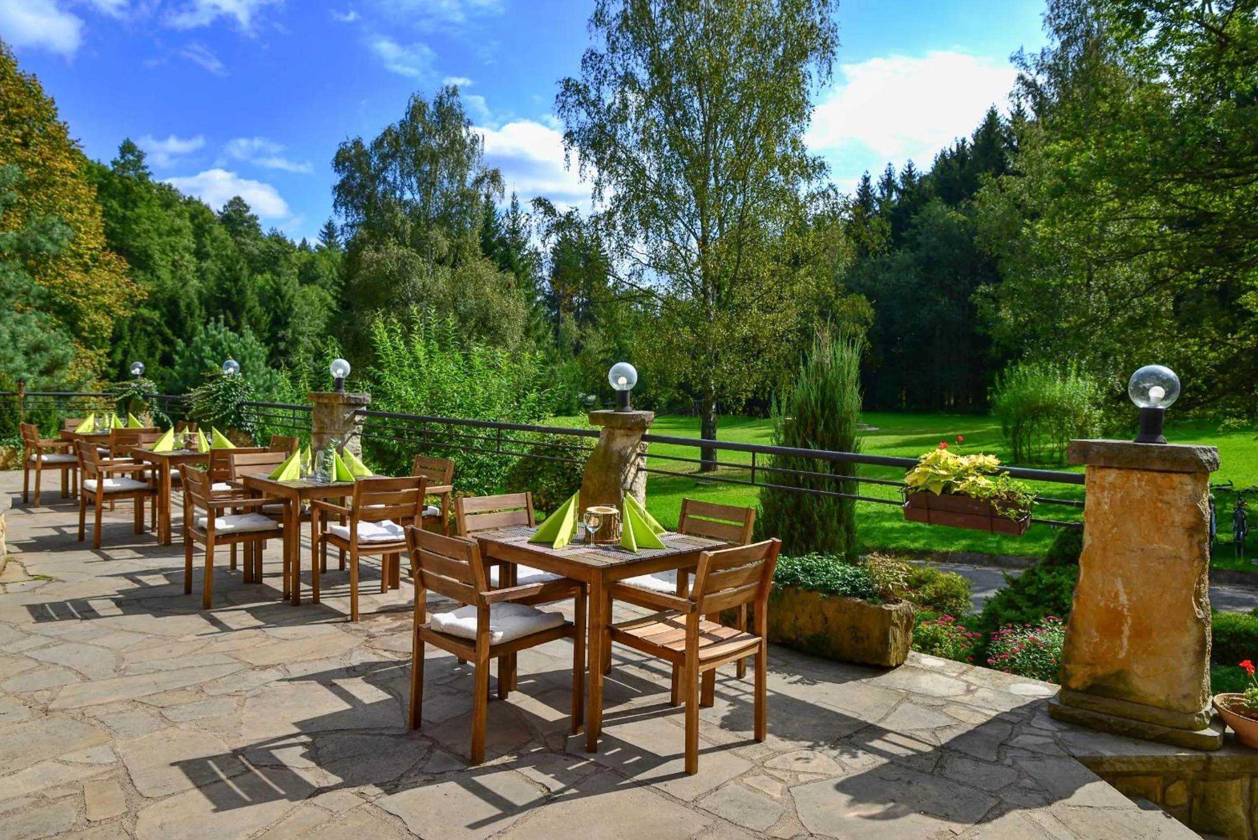 Restaurant/places to eat in Resort Lesní Lázně