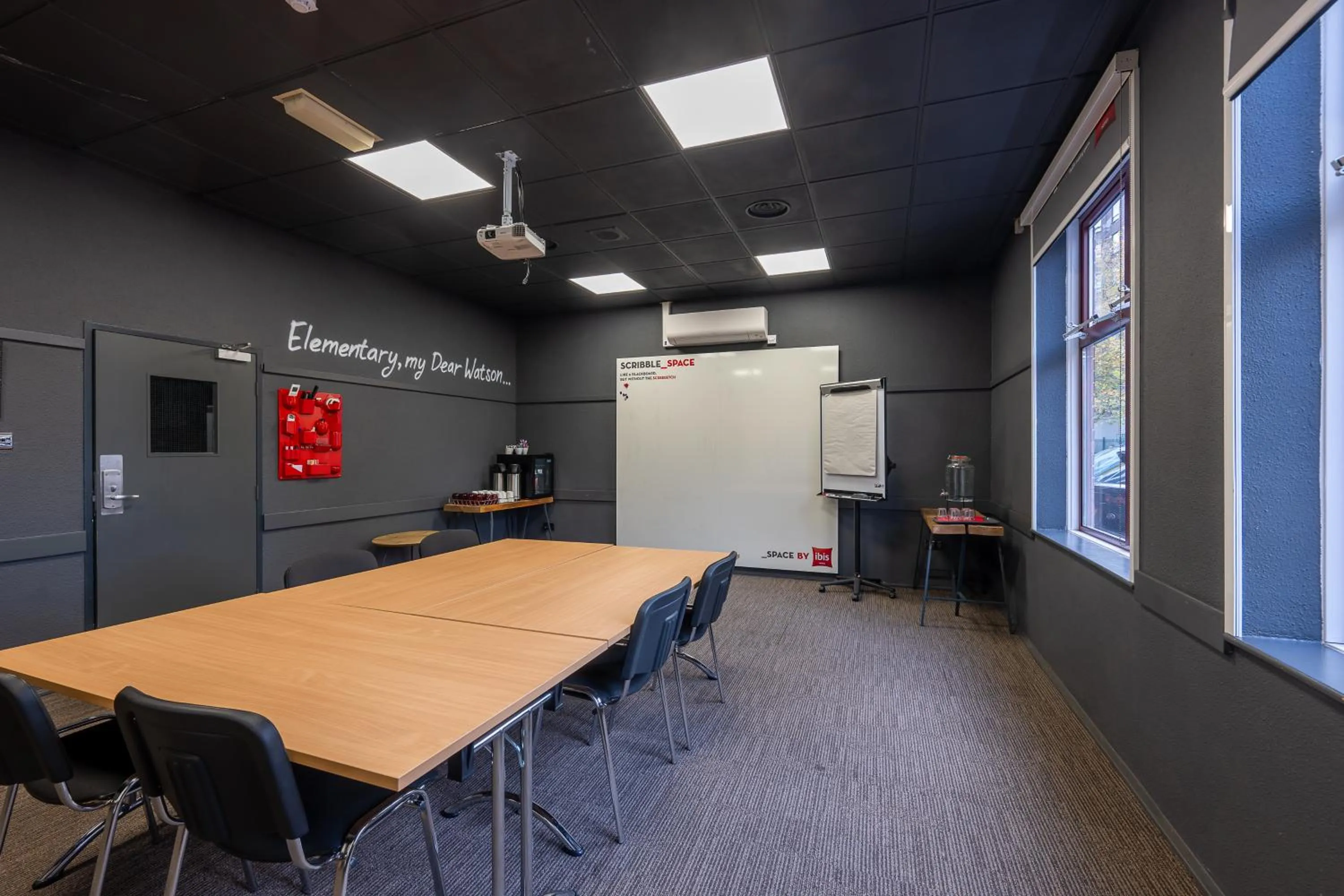 Meeting/conference room in ibis Portsmouth