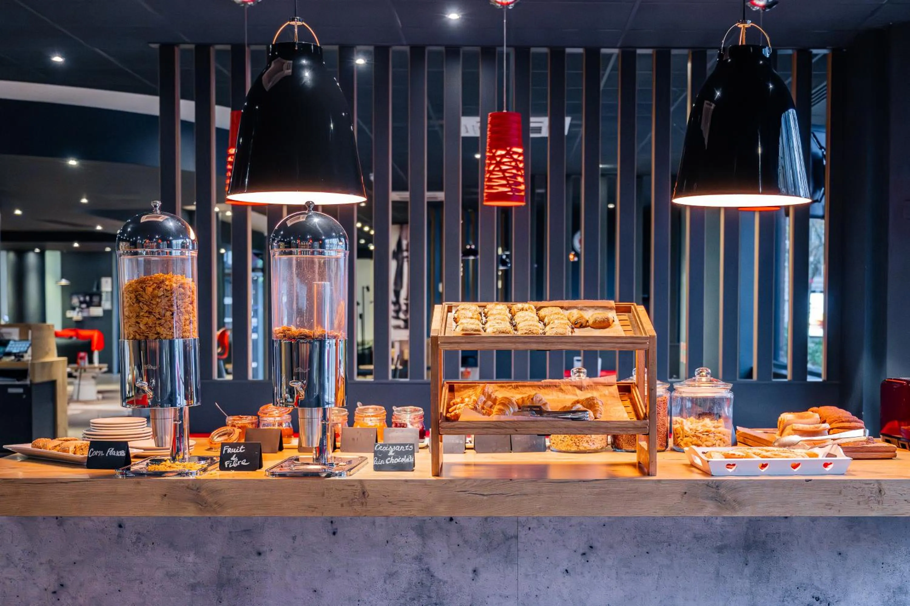 Food and drinks in ibis Portsmouth