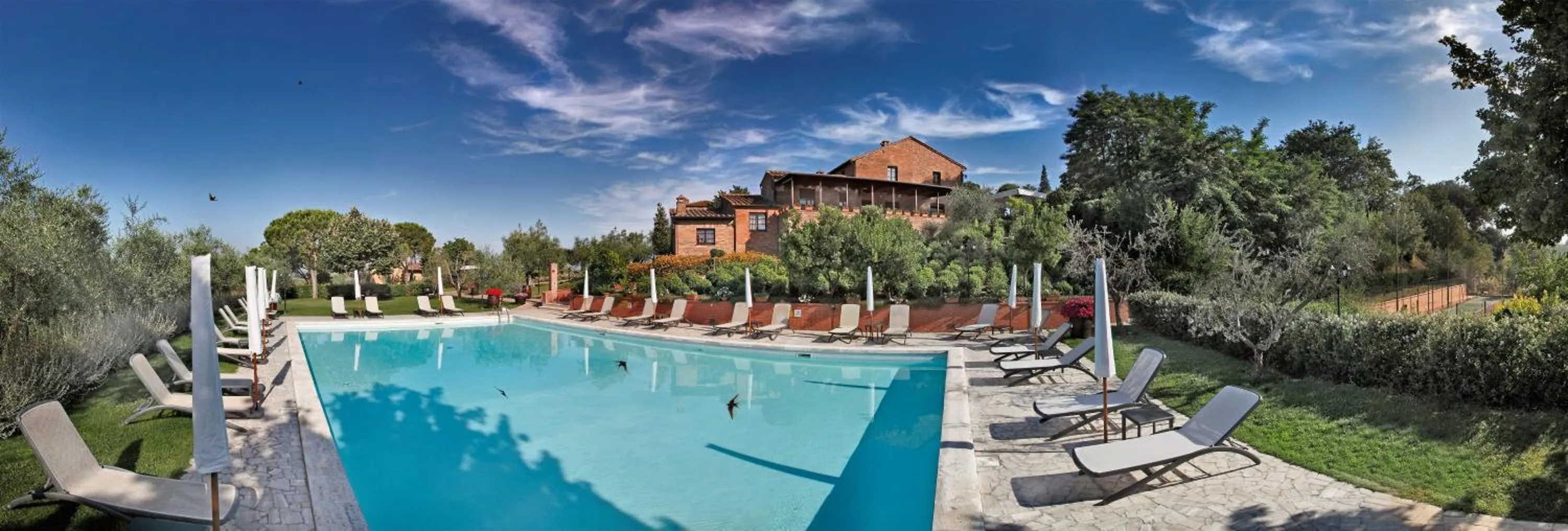 Swimming pool in Borgo Tre Rose