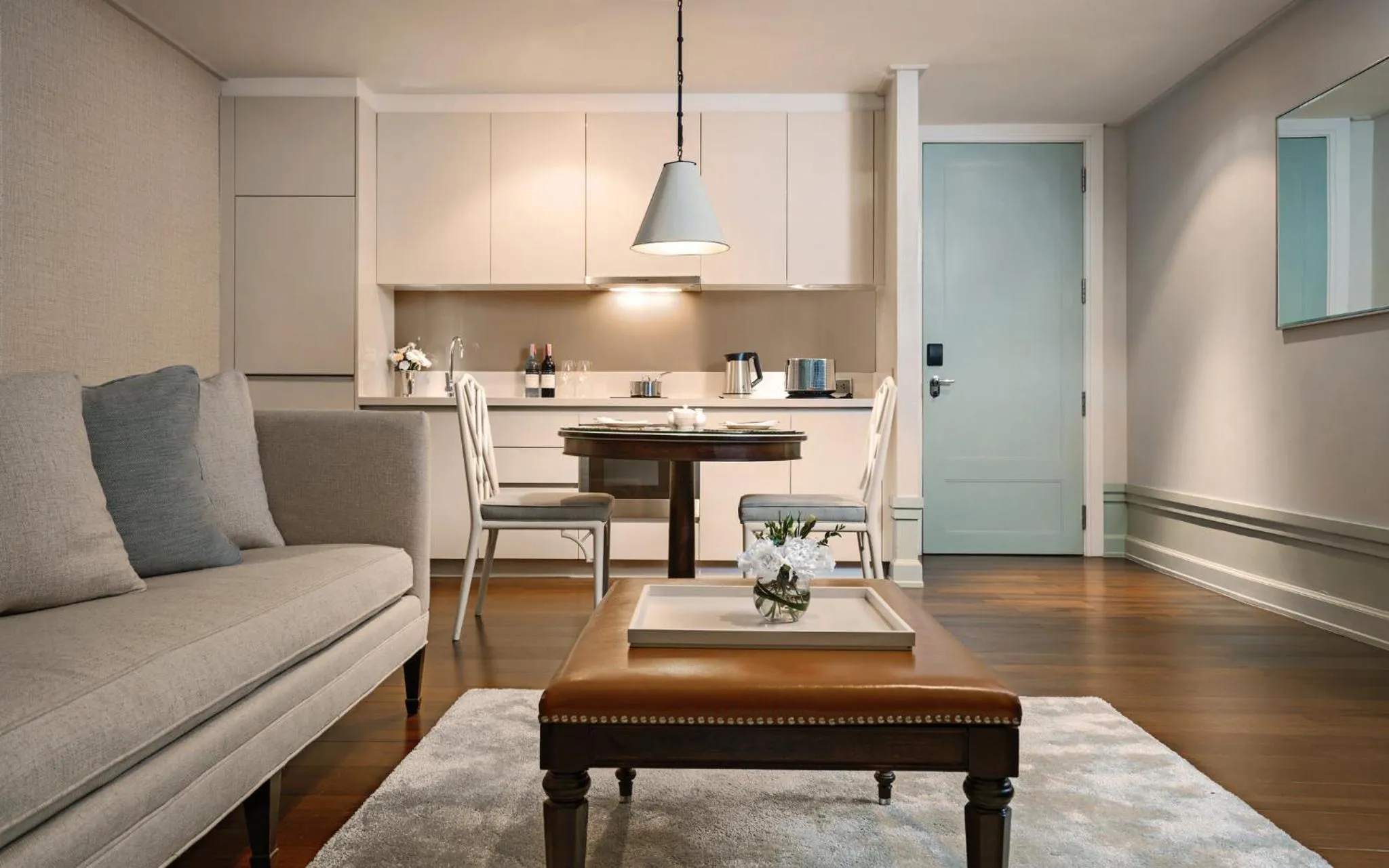 Photo of the whole room in Oriental Residence Bangkok