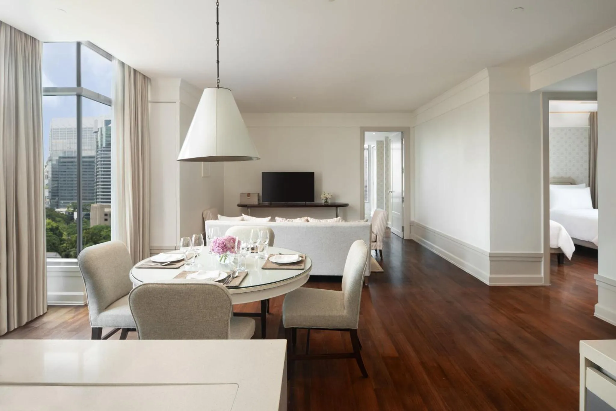 Photo of the whole room in Oriental Residence Bangkok