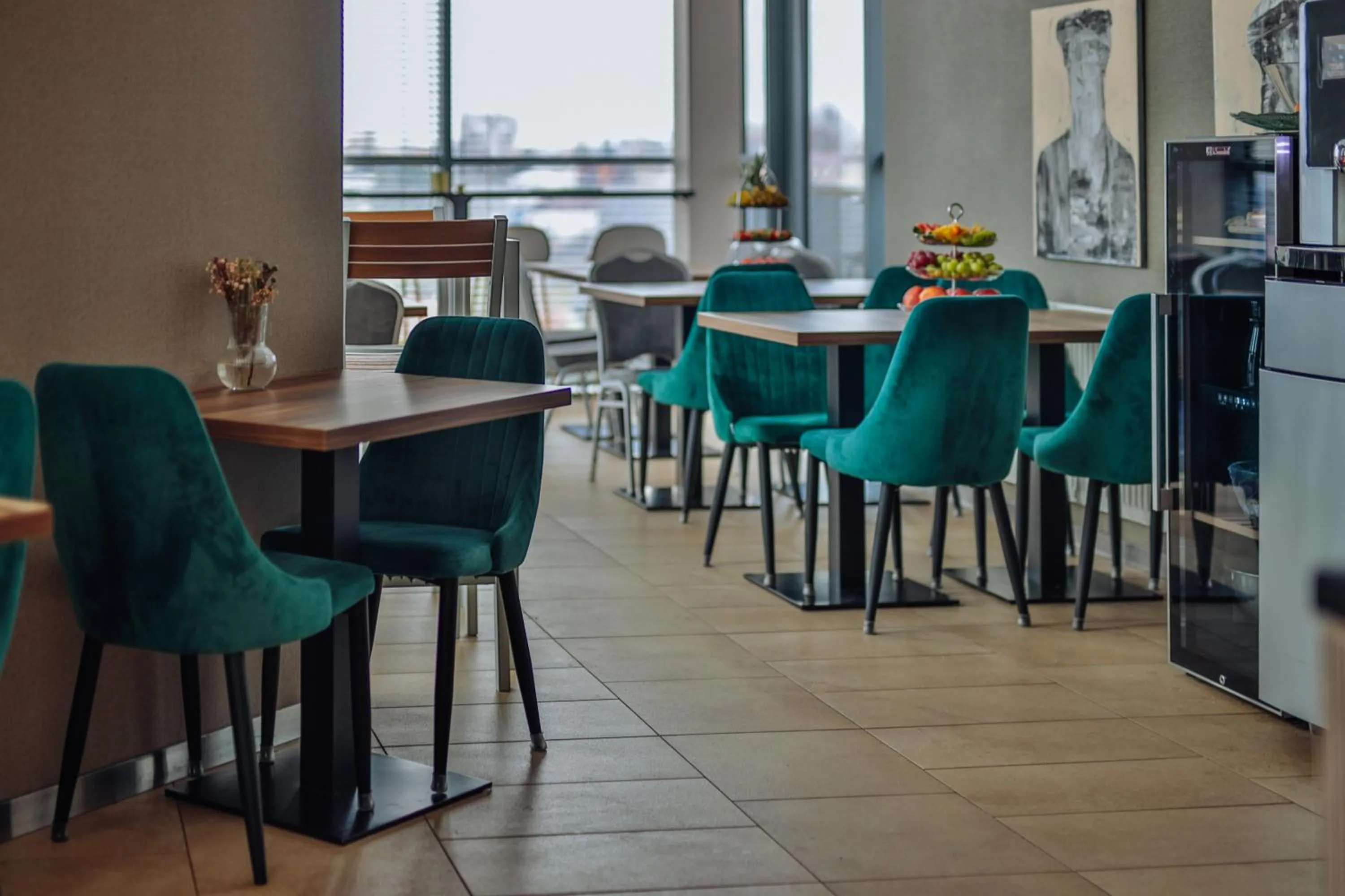 Restaurant/places to eat in Hotel Beethoven