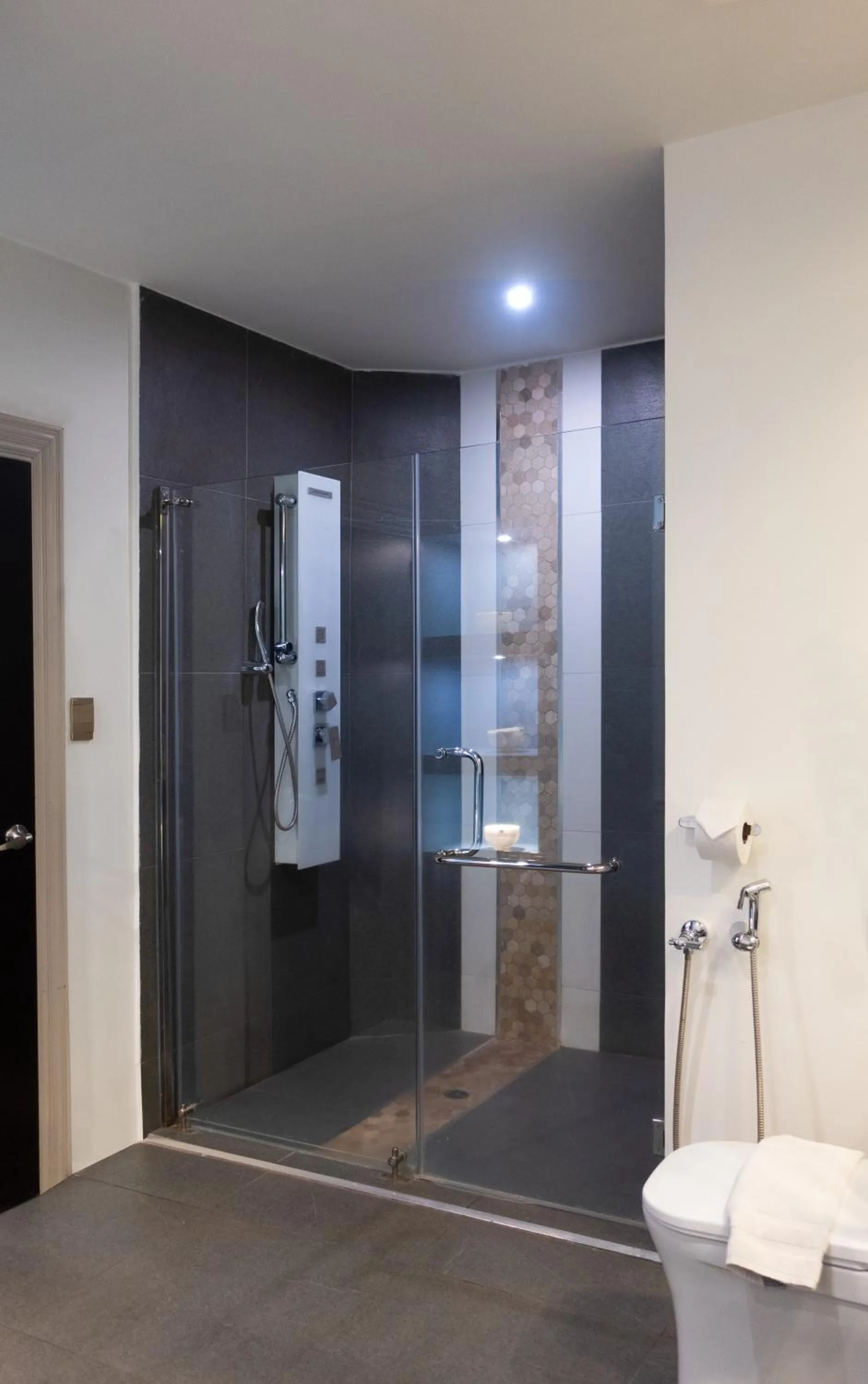 Shower in Ceibo Real