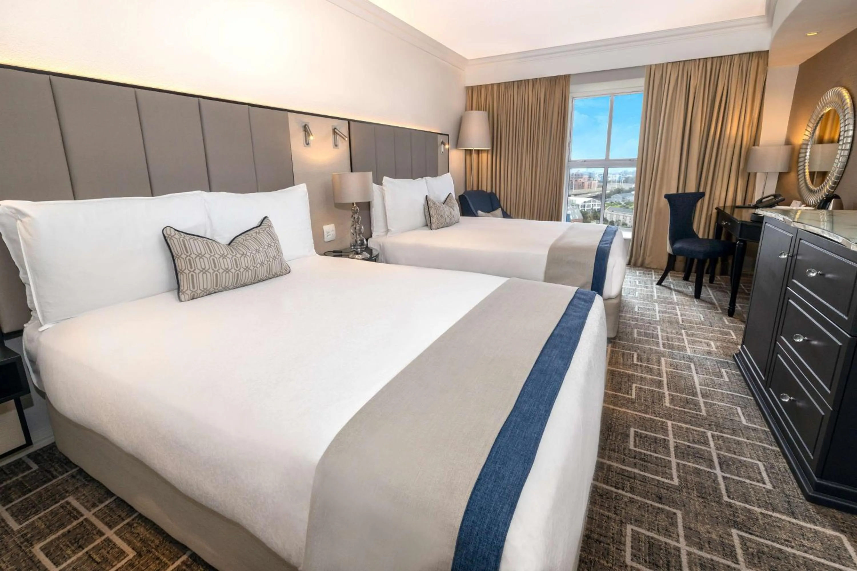 Bedroom, Bed in Southern Sun The Cullinan