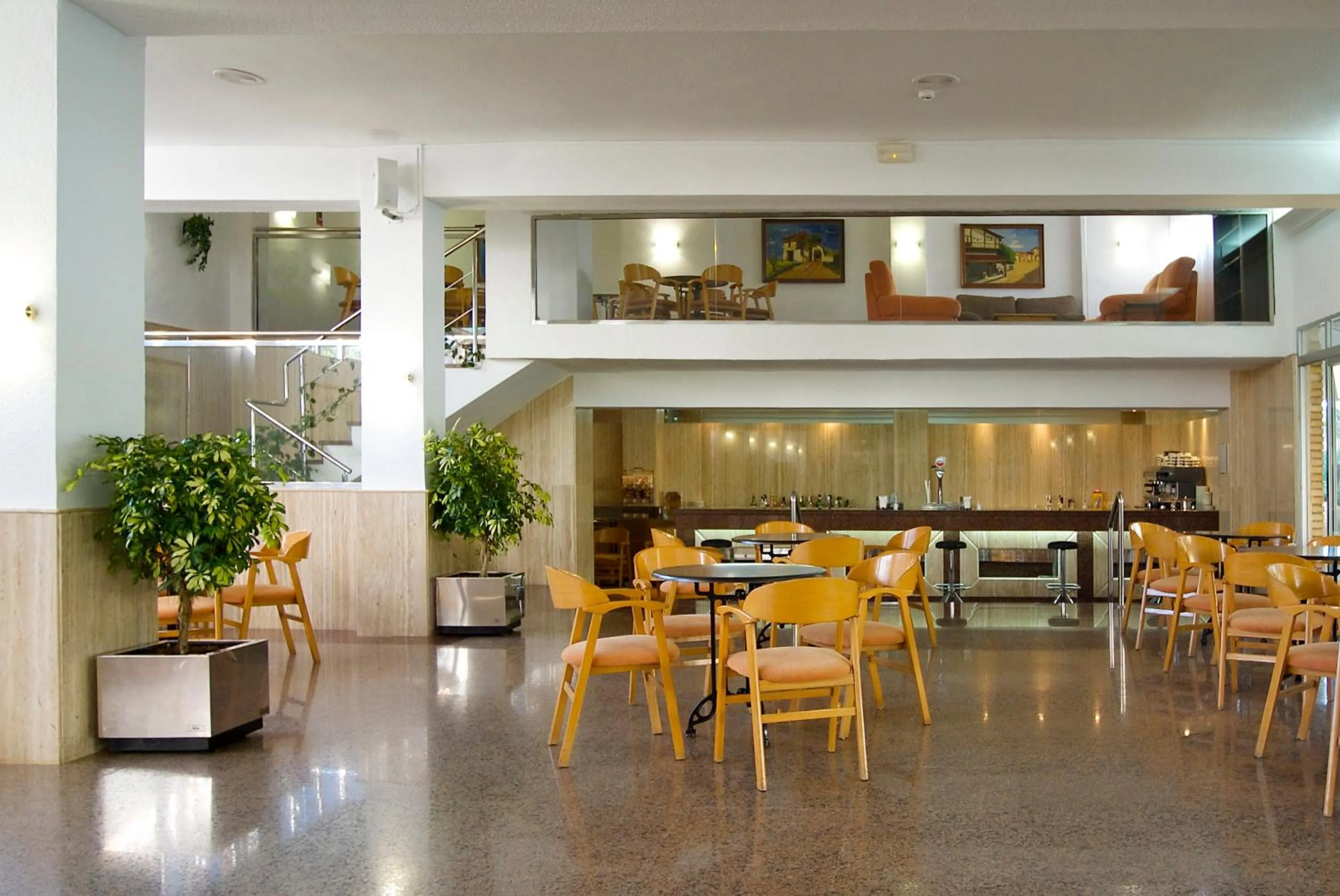 Lounge or bar in Hotel Villa Naranjos