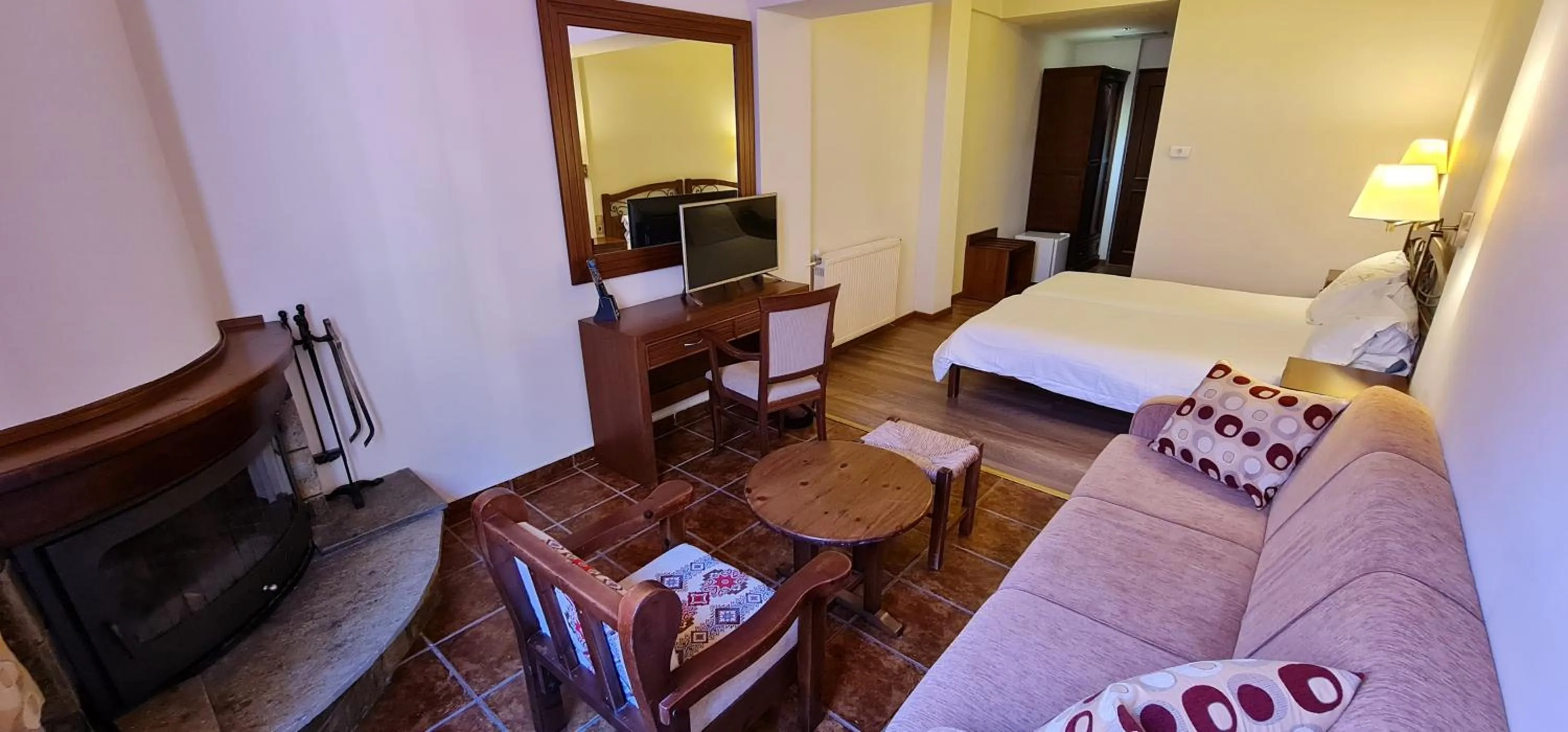 Photo of the whole room, Bed in Manthos Mountain Resort & Spa