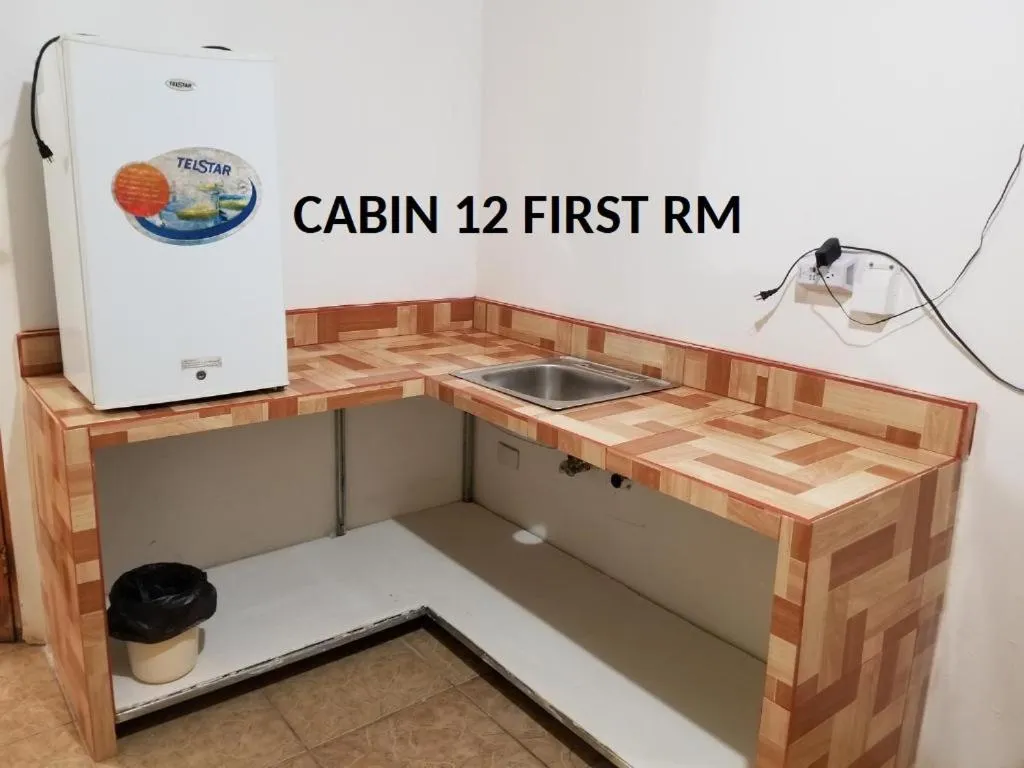 Bed in Mapi's Cabins