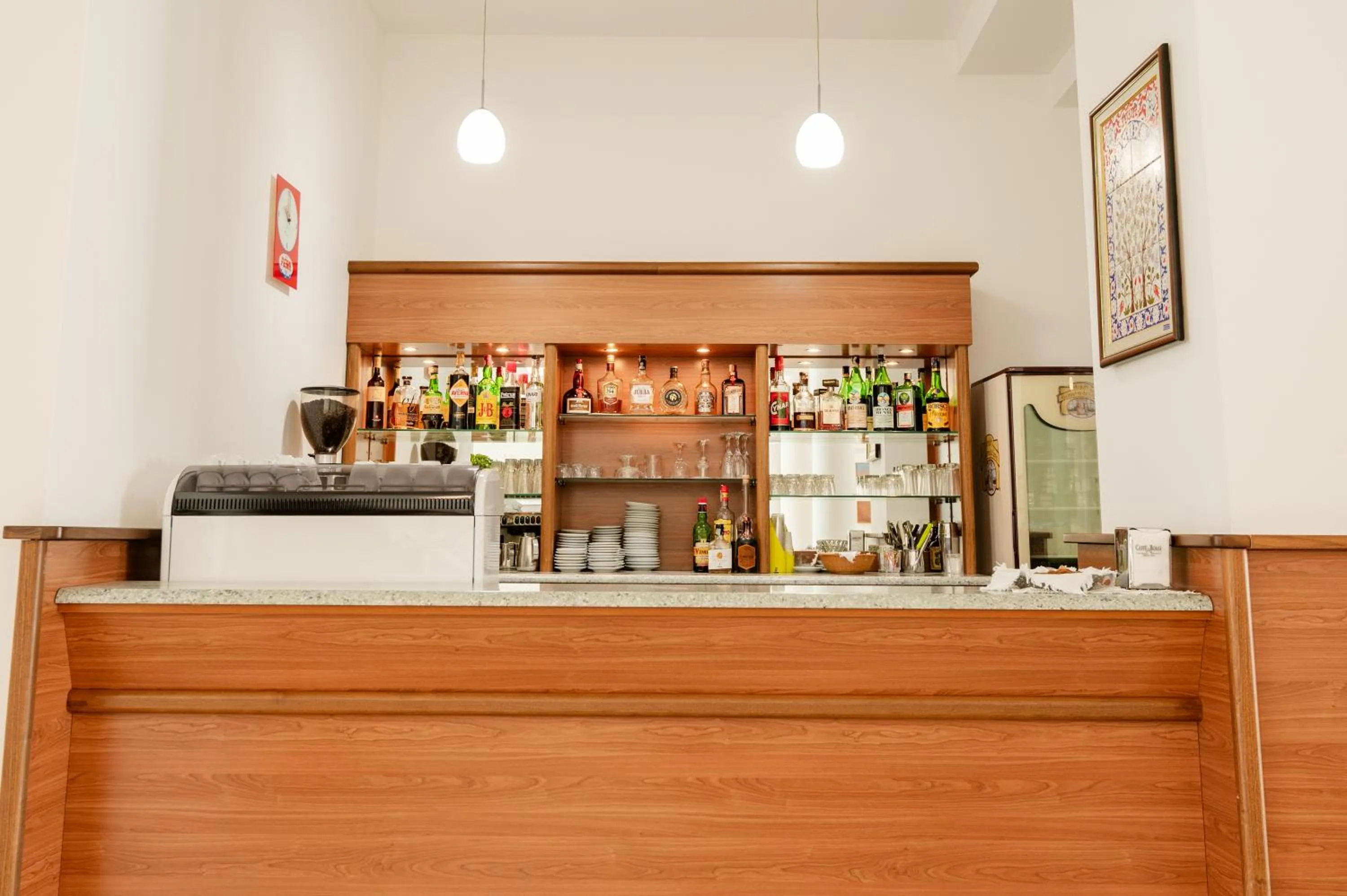 Lounge or bar in Hotel Sfinalicchio