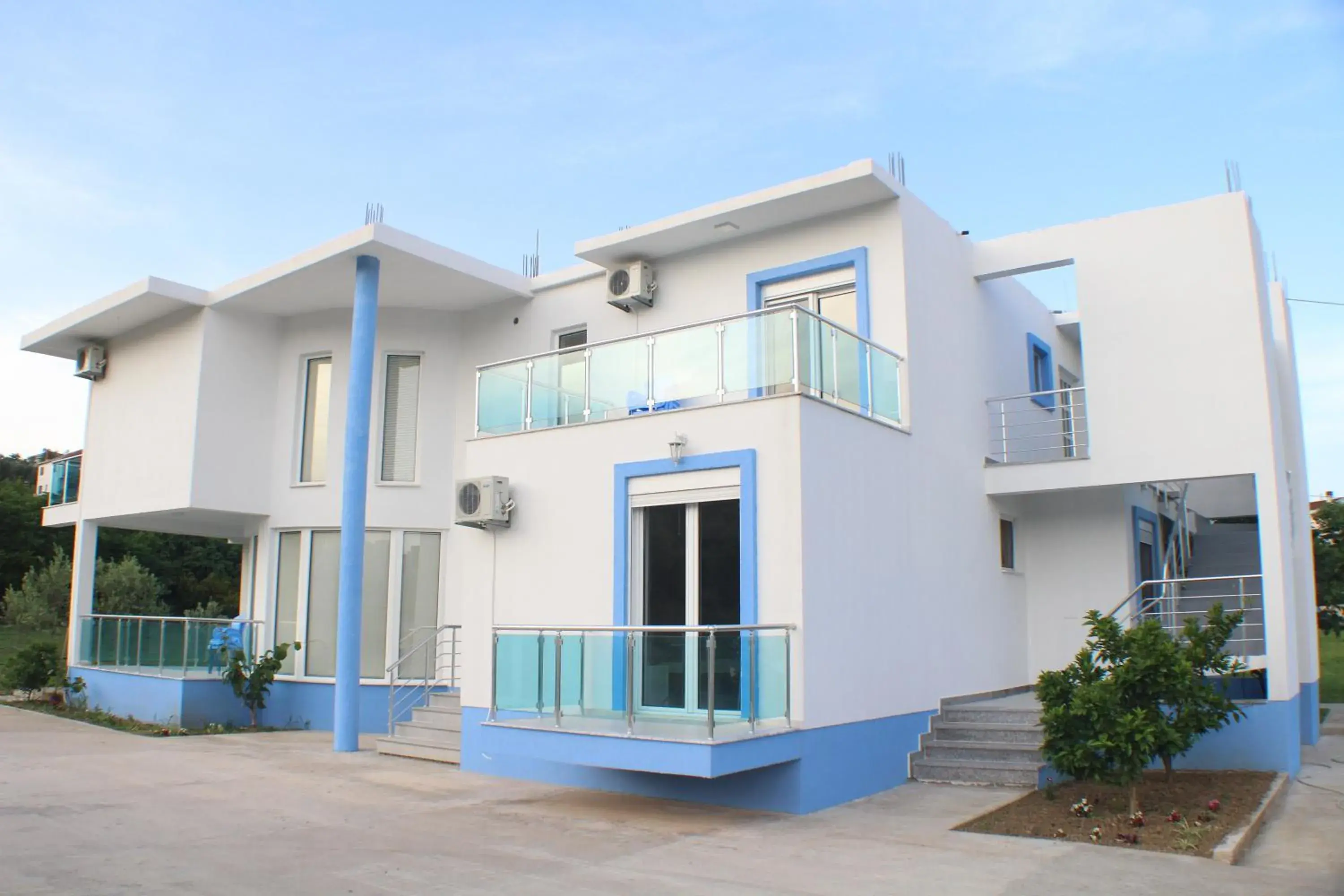 Gjinaj Apartments Gjinaj Apartments