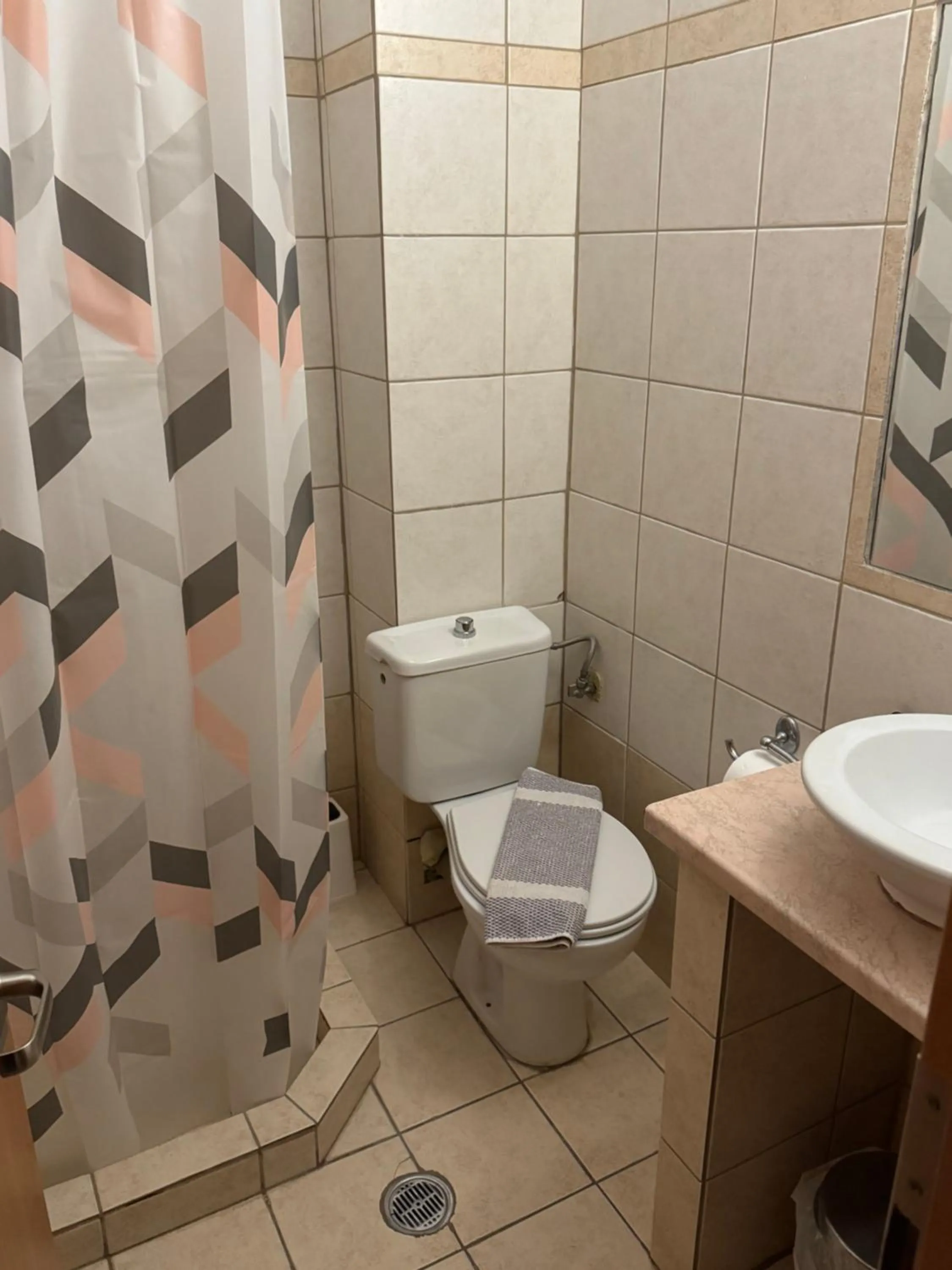 Bathroom in Hotel King