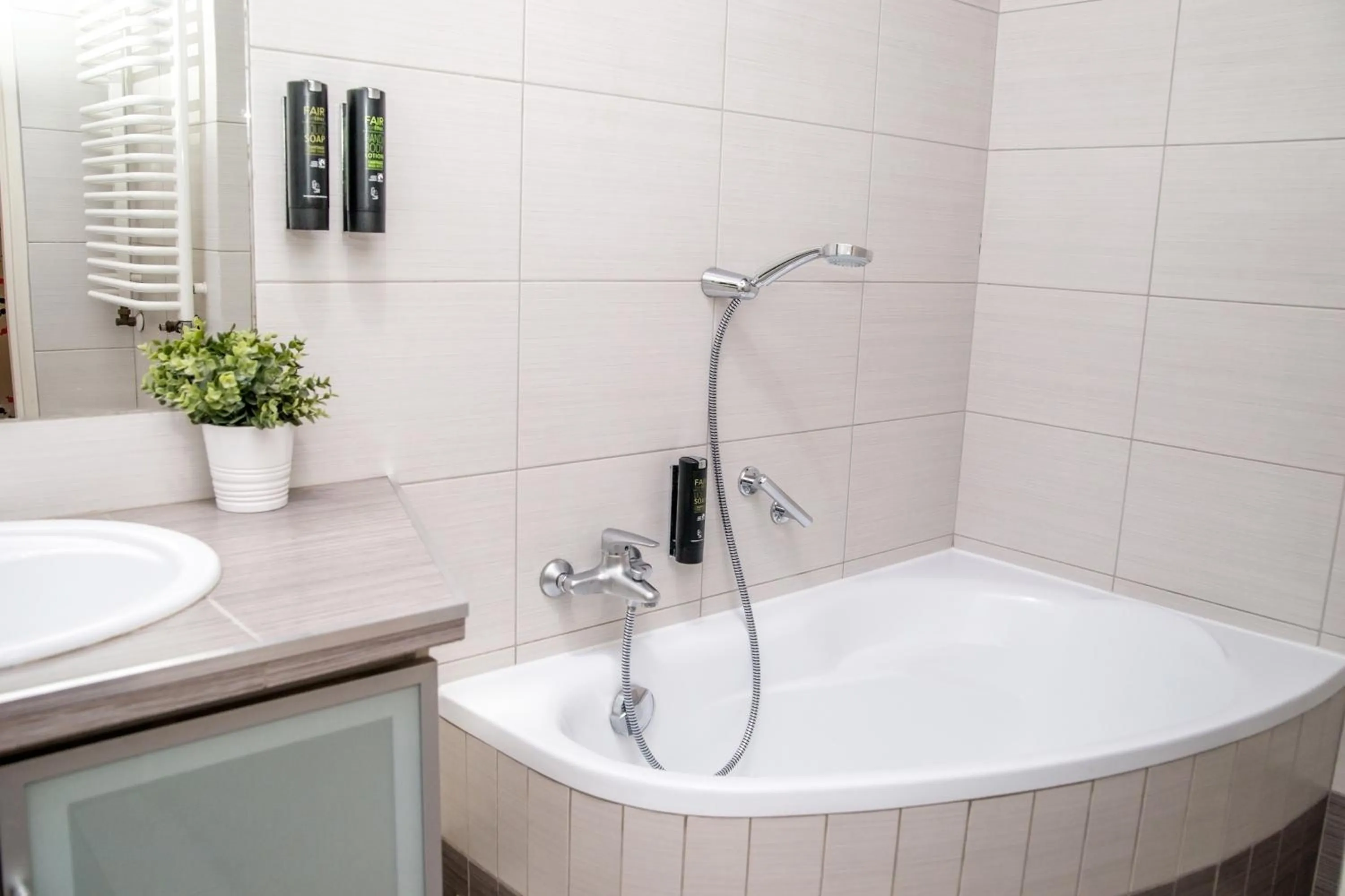 Bathroom in Red Kurka Apartments