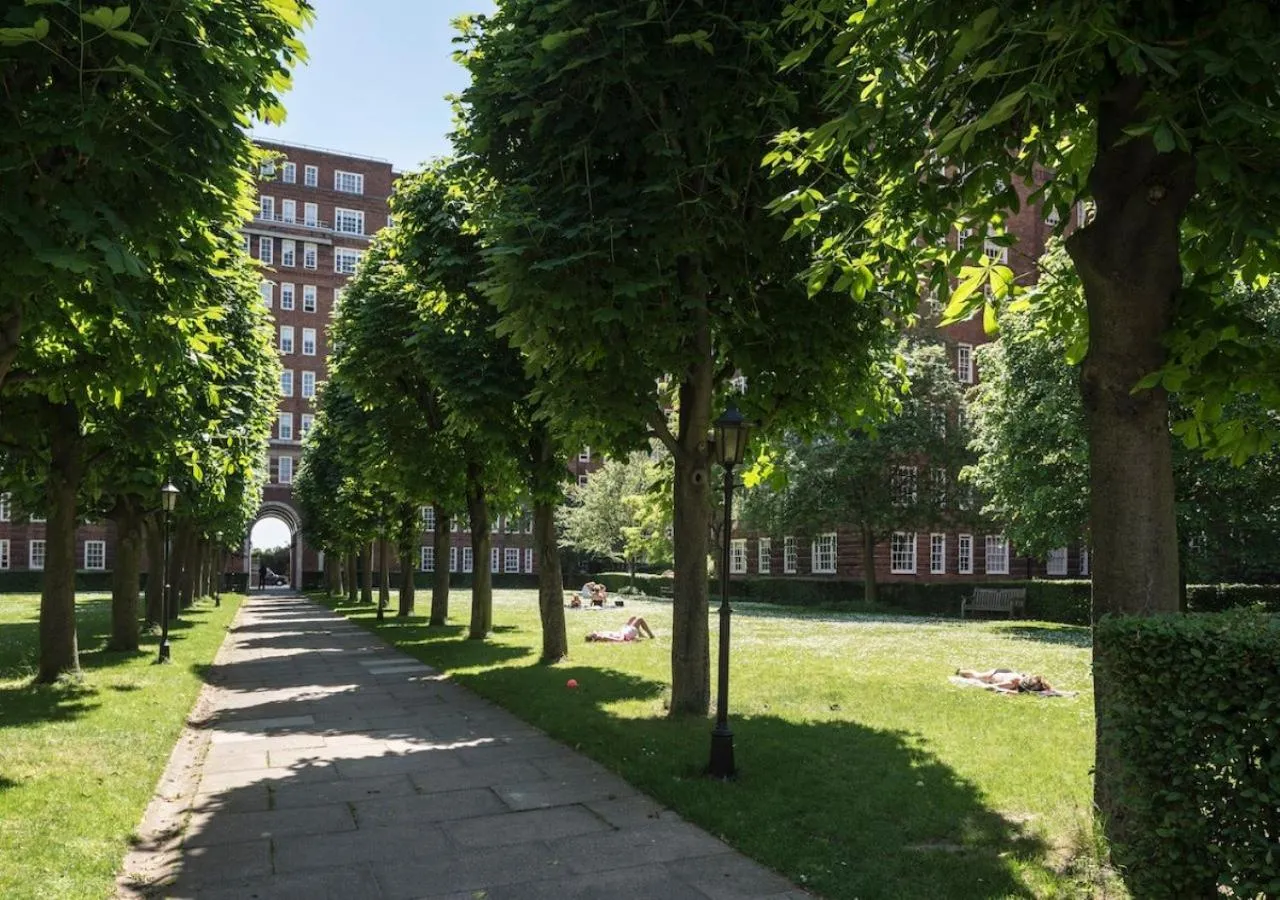 Garden in Dolphin House Serviced Apartments