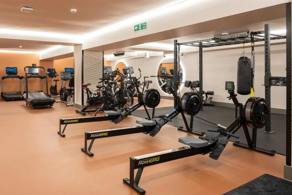 Fitness centre/facilities in Dolphin House Serviced Apartments