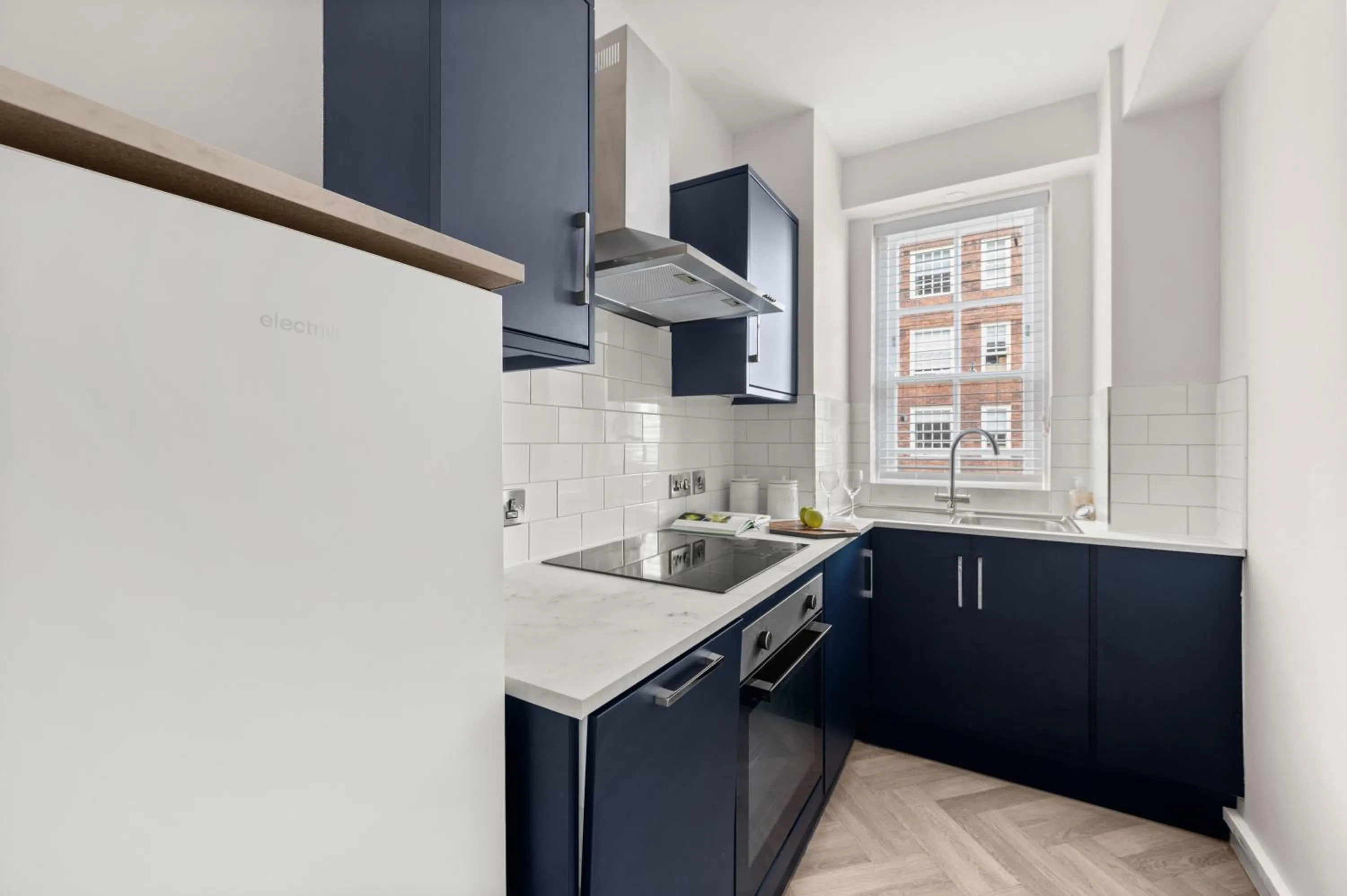 Dolphin House Serviced Apartments