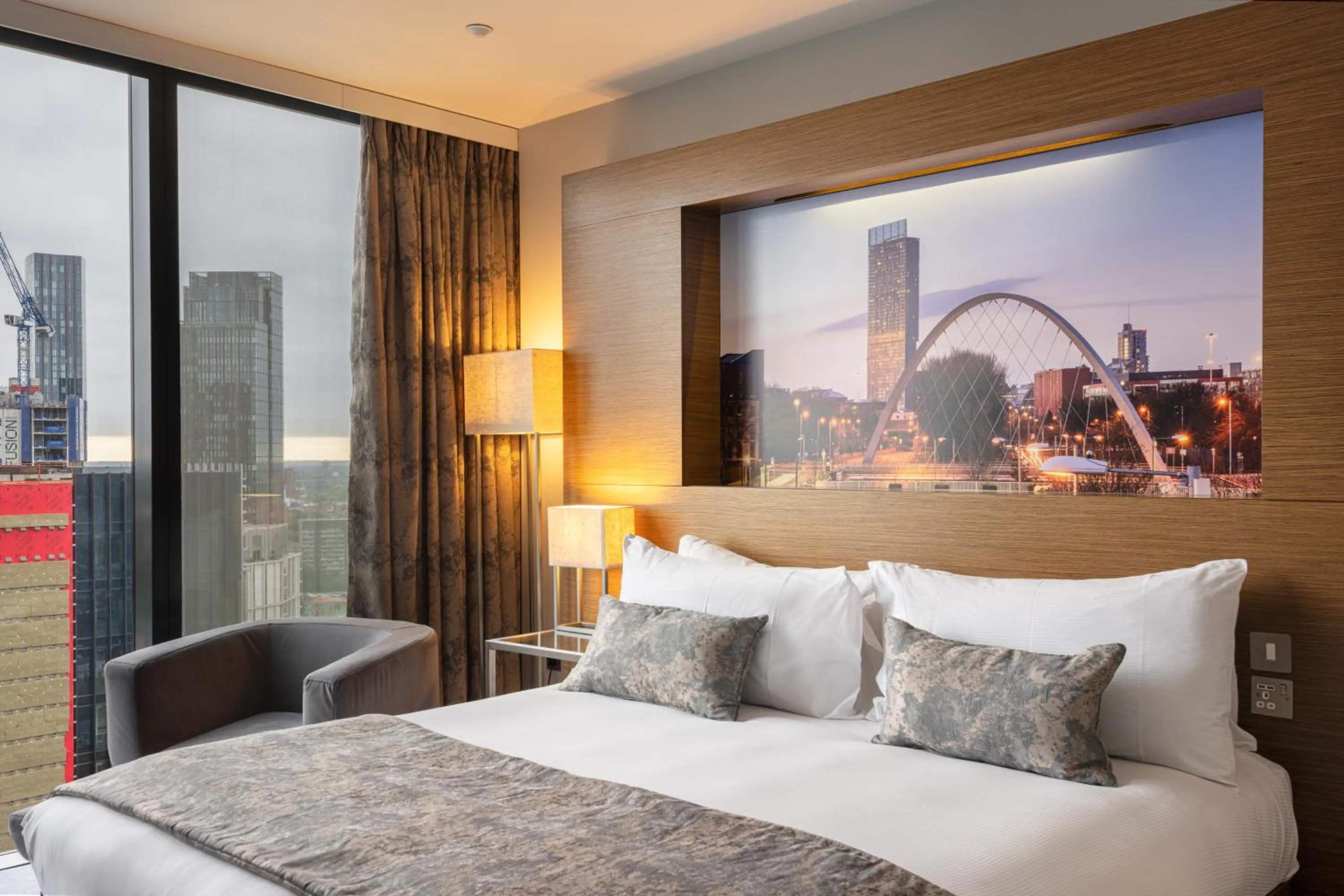 Bedroom, Bed in The Manchester Deansgate Hotel, by IHG