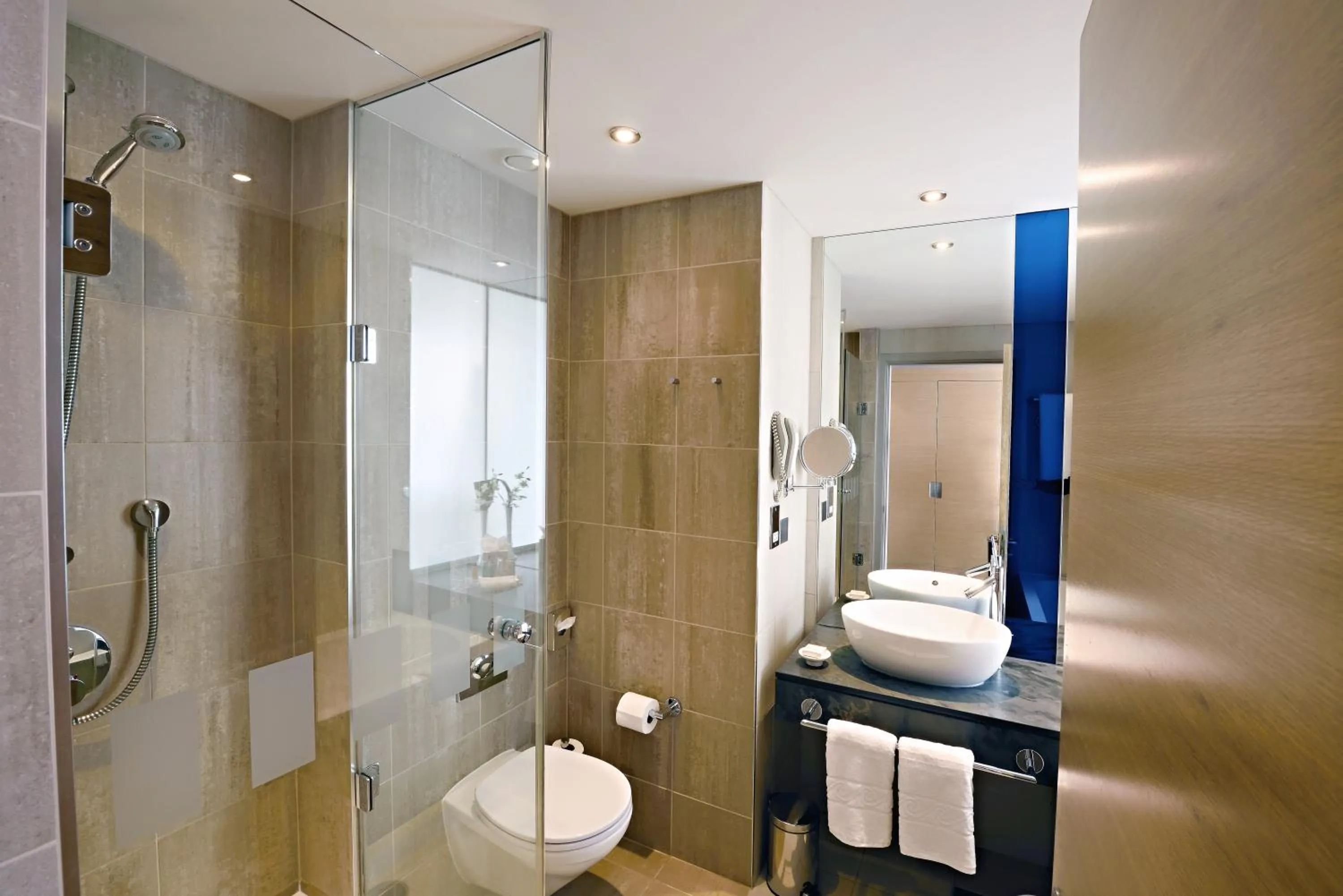 Shower in The Manchester Deansgate Hotel, by IHG