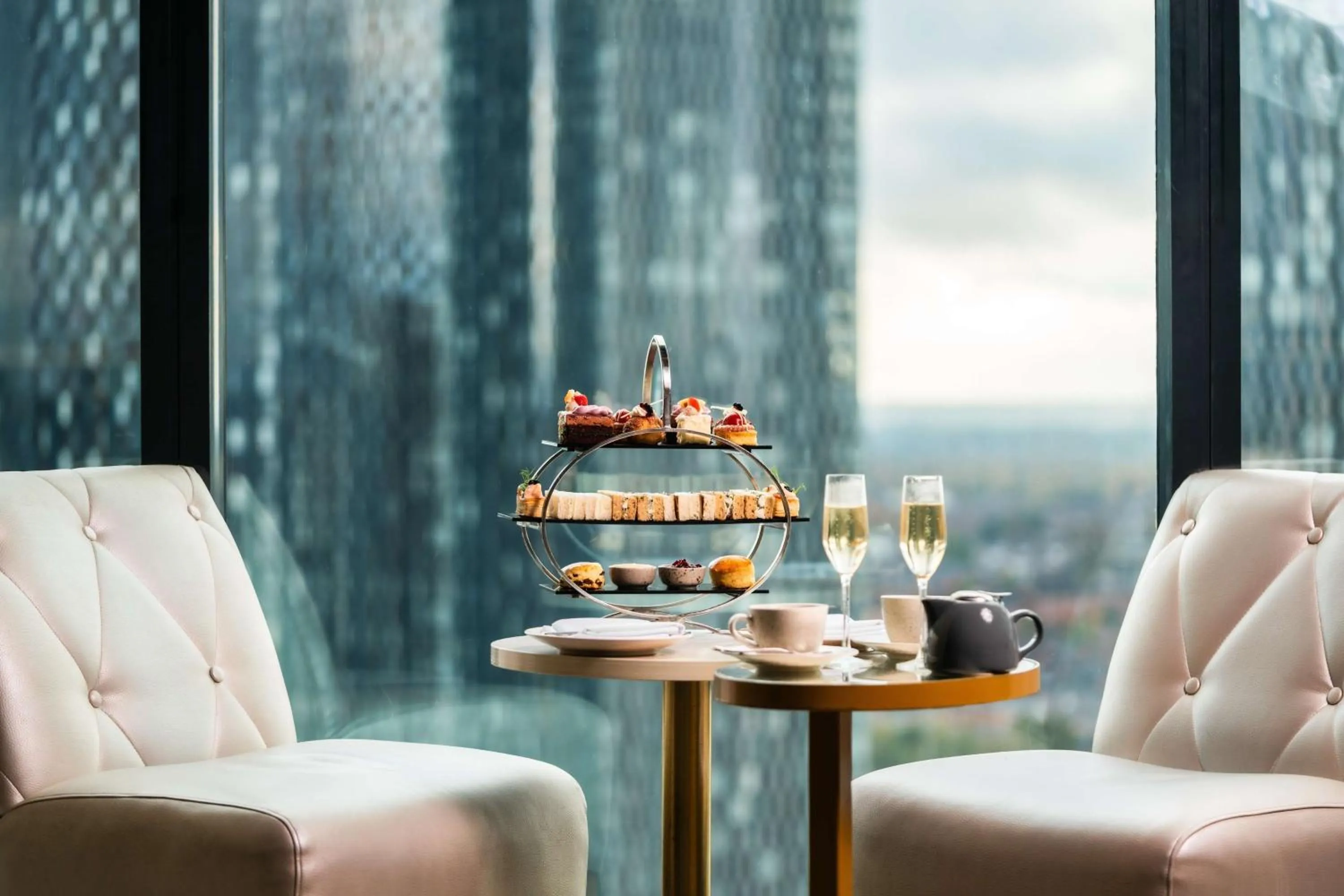 Restaurant/places to eat in Hilton Manchester Deansgate