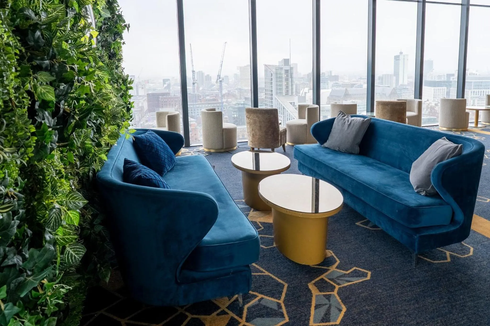 Lounge or bar in The Manchester Deansgate Hotel, by IHG