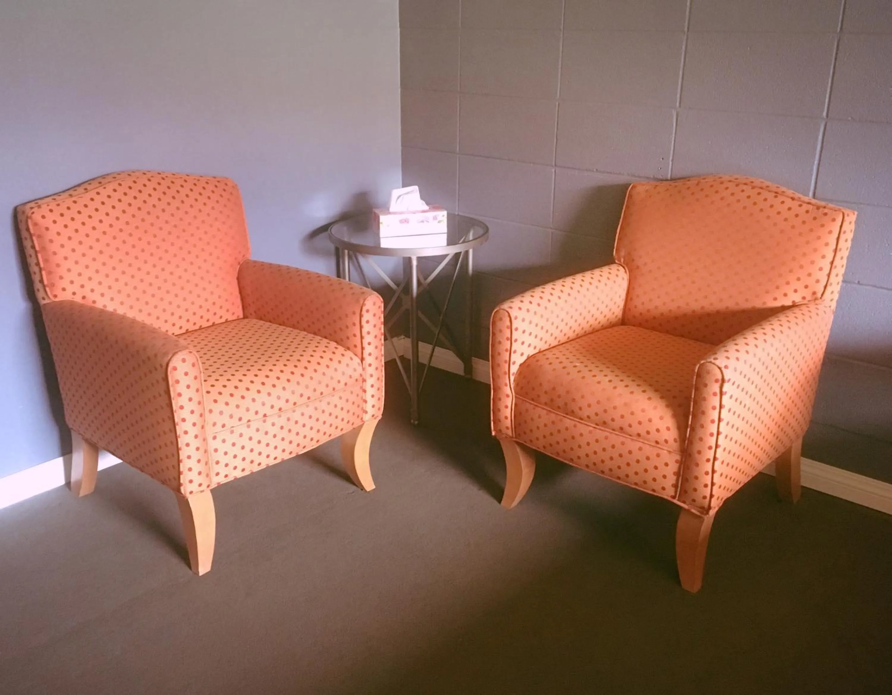 Bedroom in Vegreville Garden Inn