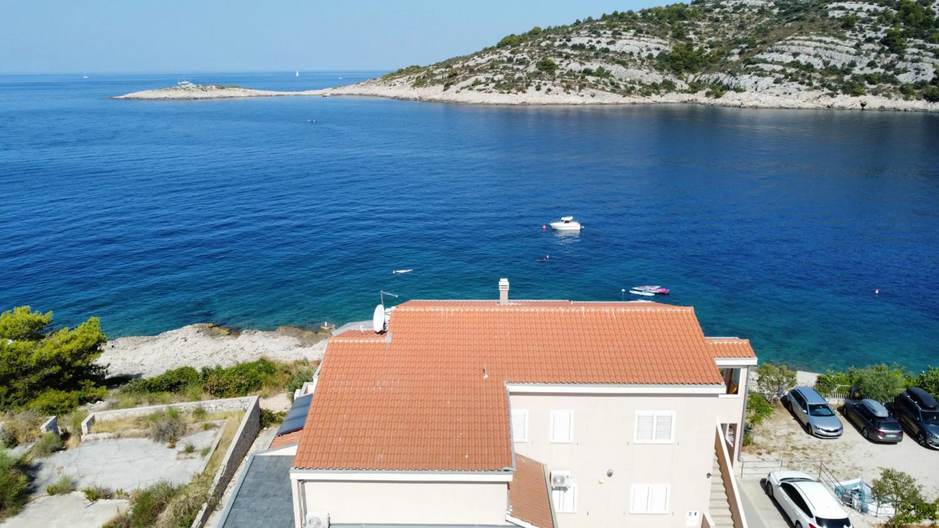 Bird's eye view in Direkt am Meer-Apartments Puntaplanka