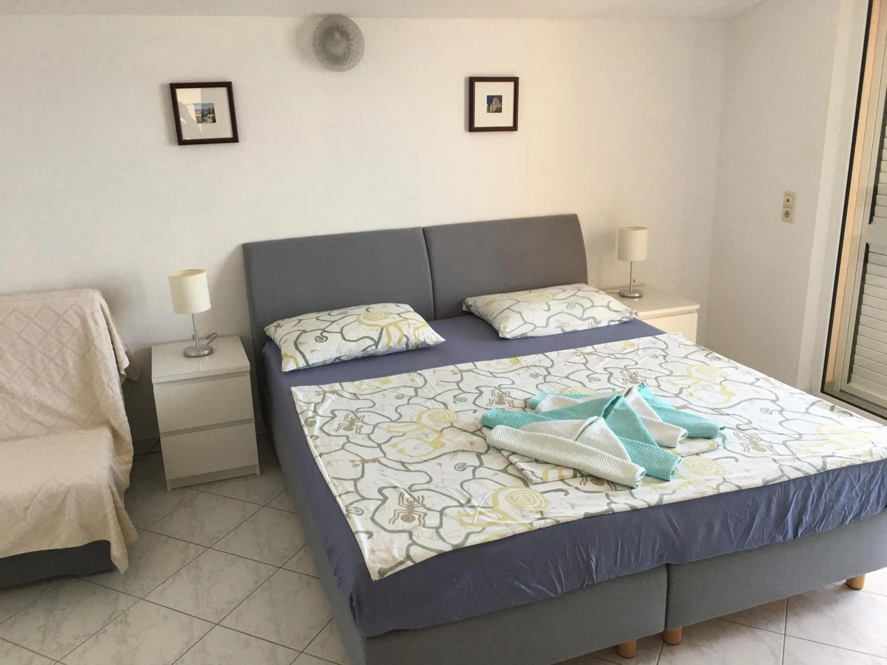 Bedroom, Bed in Direkt am Meer-Apartments Puntaplanka