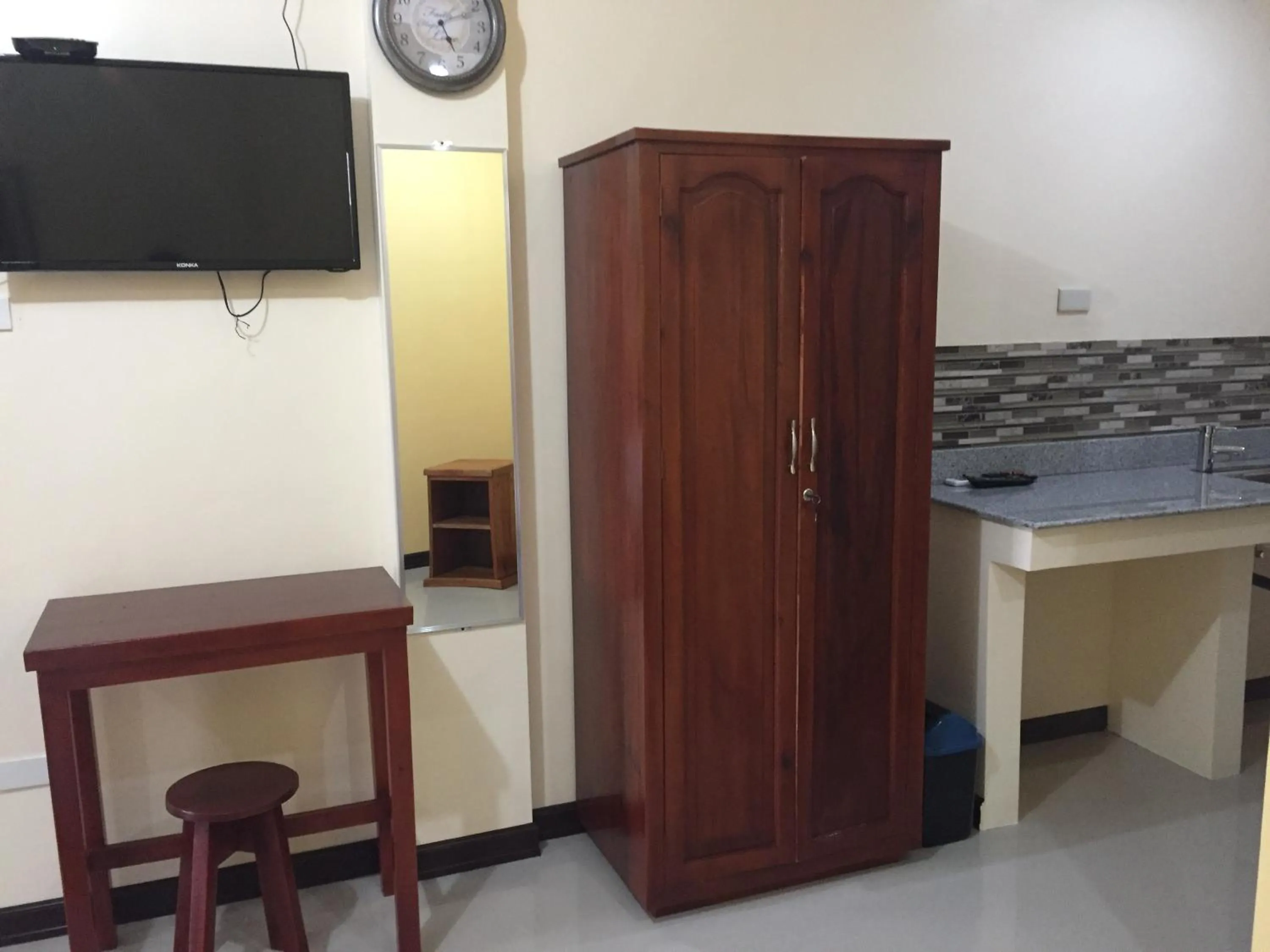 TV and multimedia in Golden Pension House,Palawan