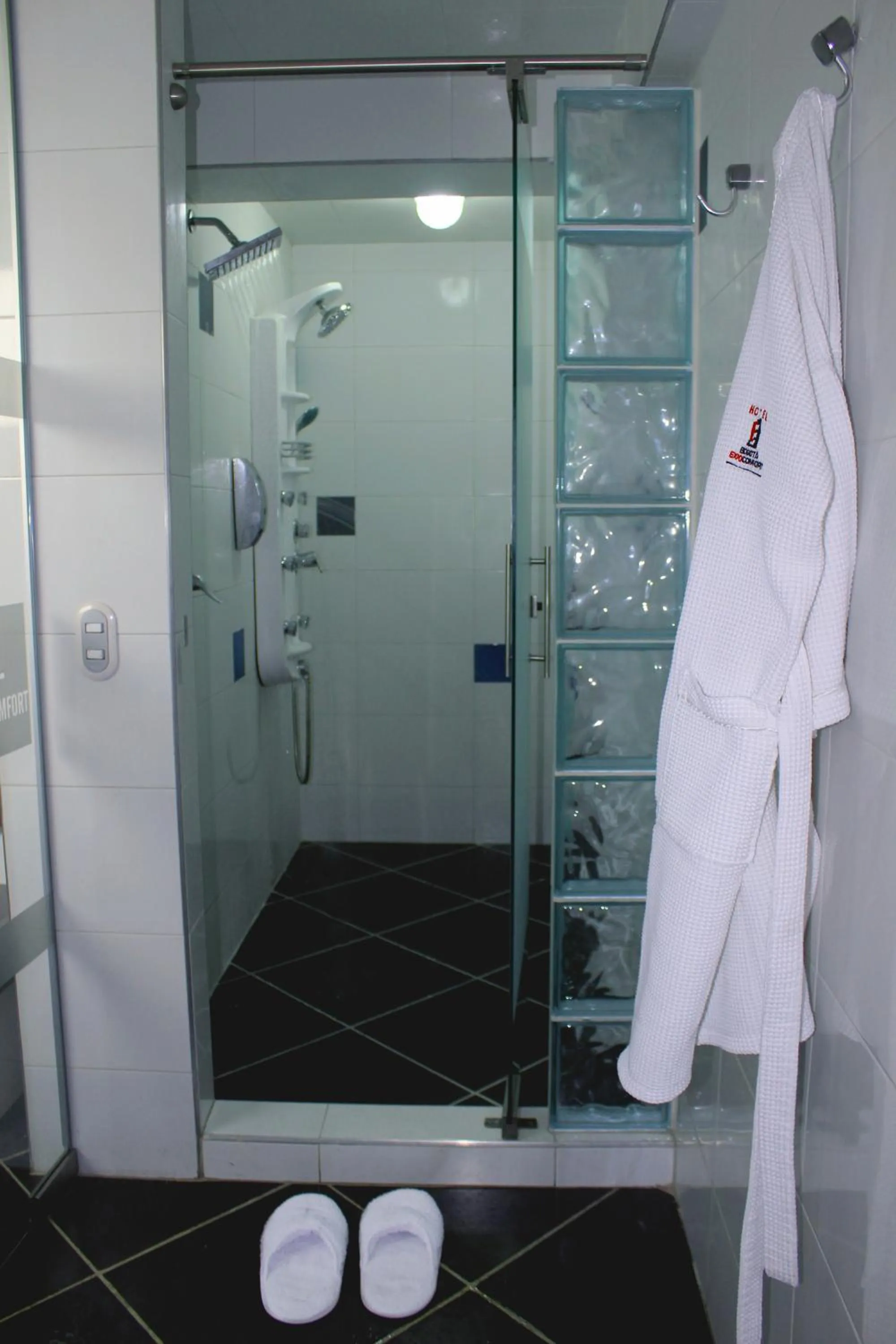 Hot Tub in Hotel Bogota Expocomfort - Embajada Americana