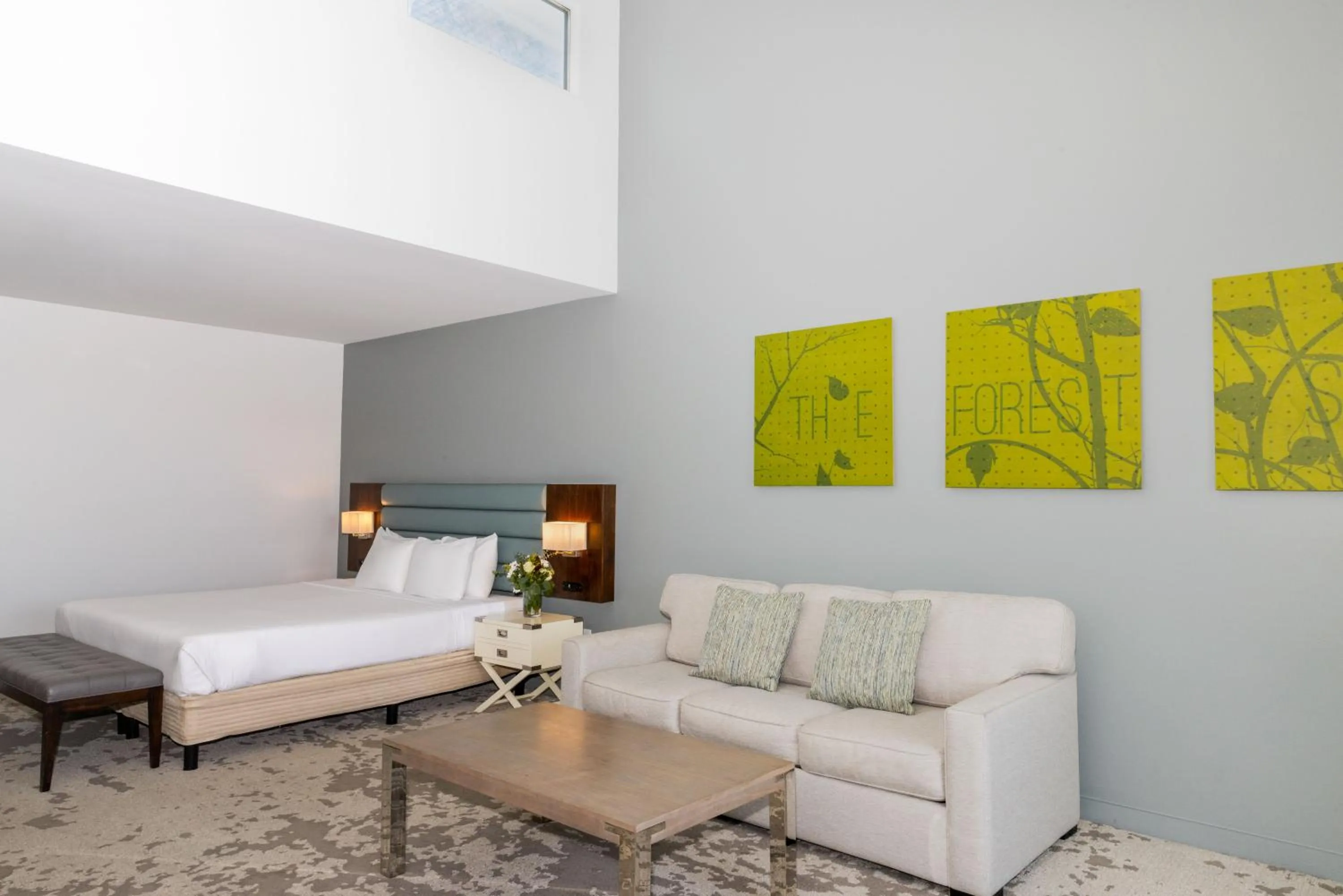 Bed in Lakehouse Resort