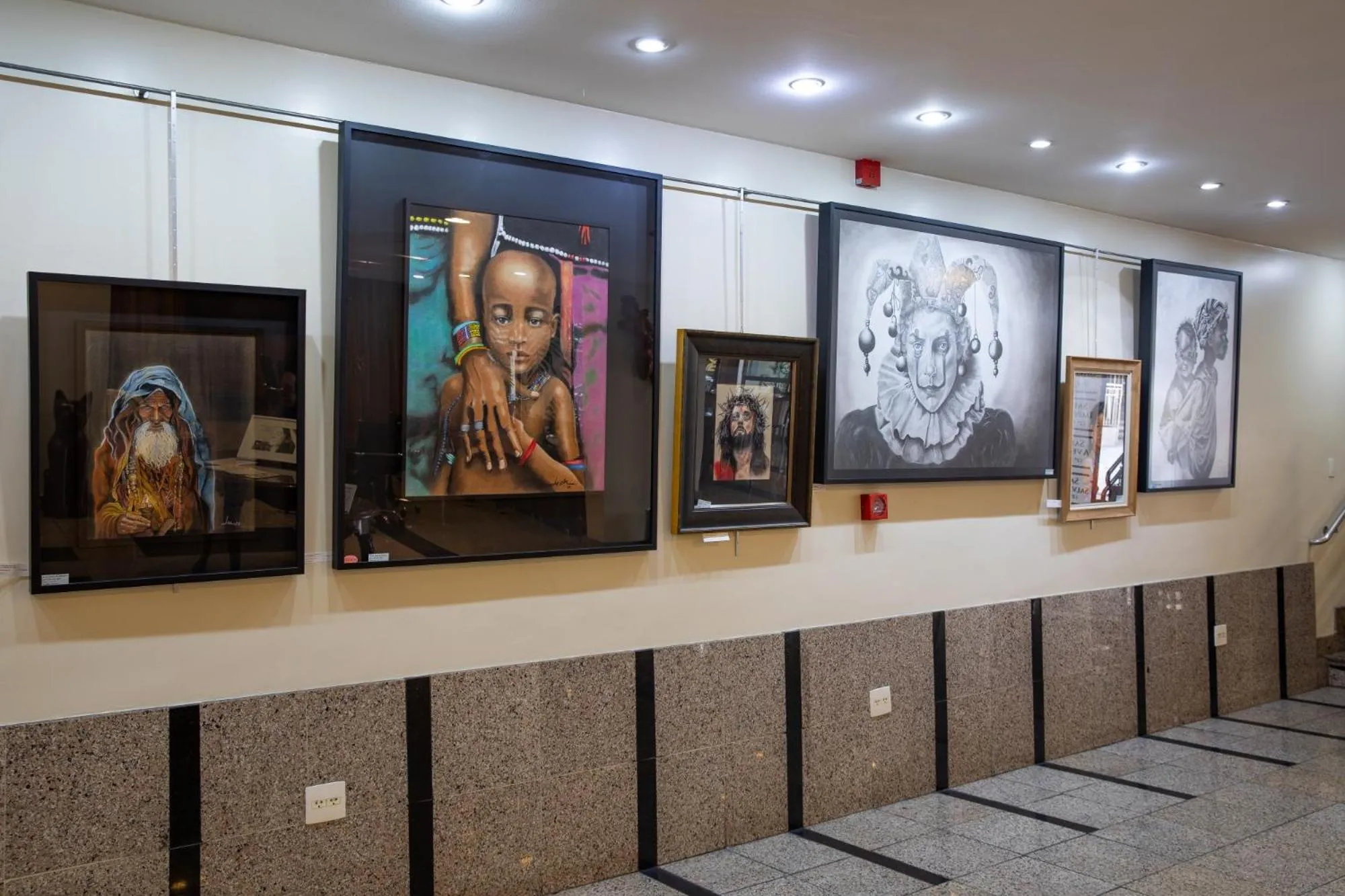 Decorative detail in Ritz Plaza Hotel