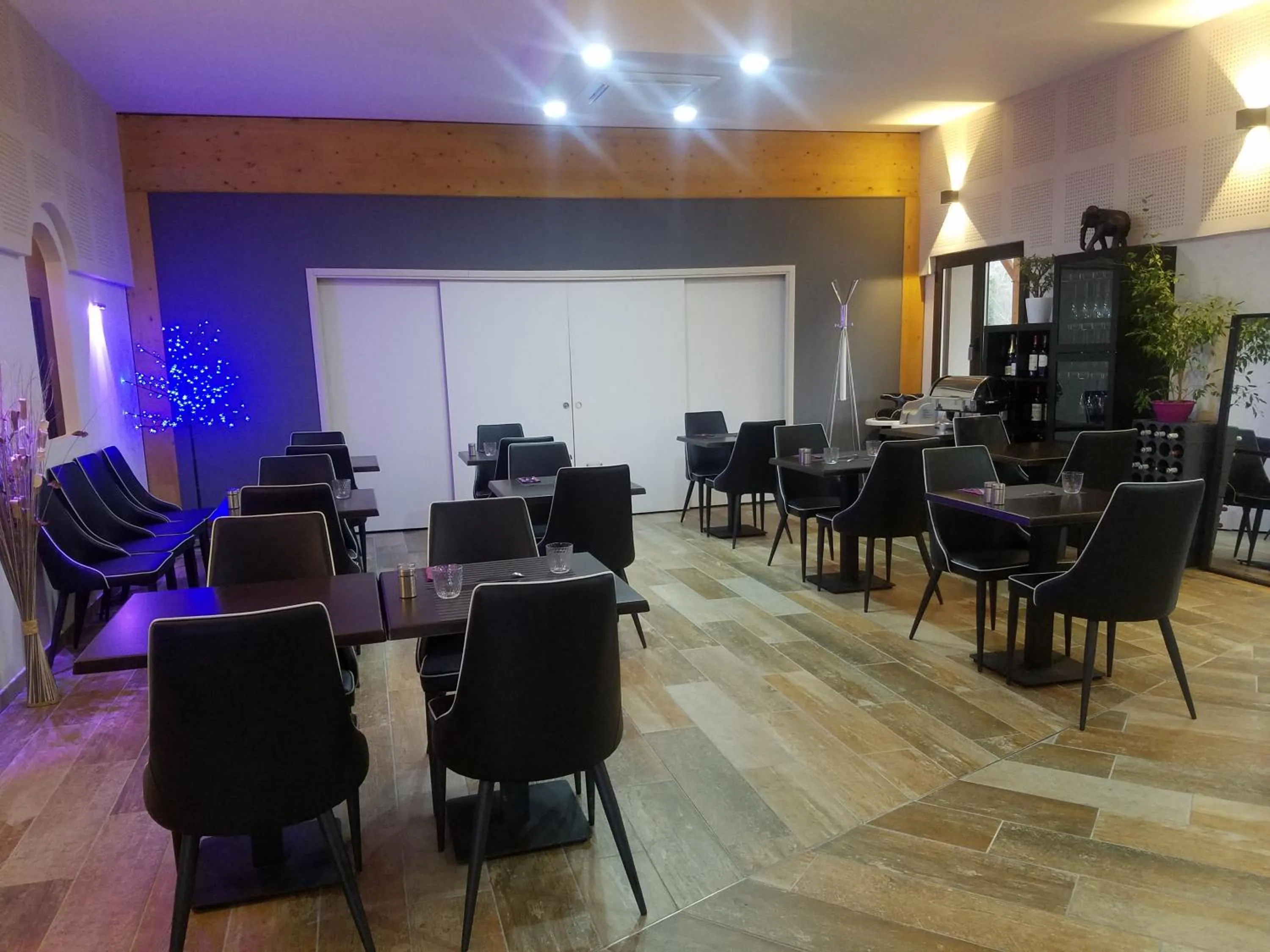 L'Hôtel du Lac Casteljaloux