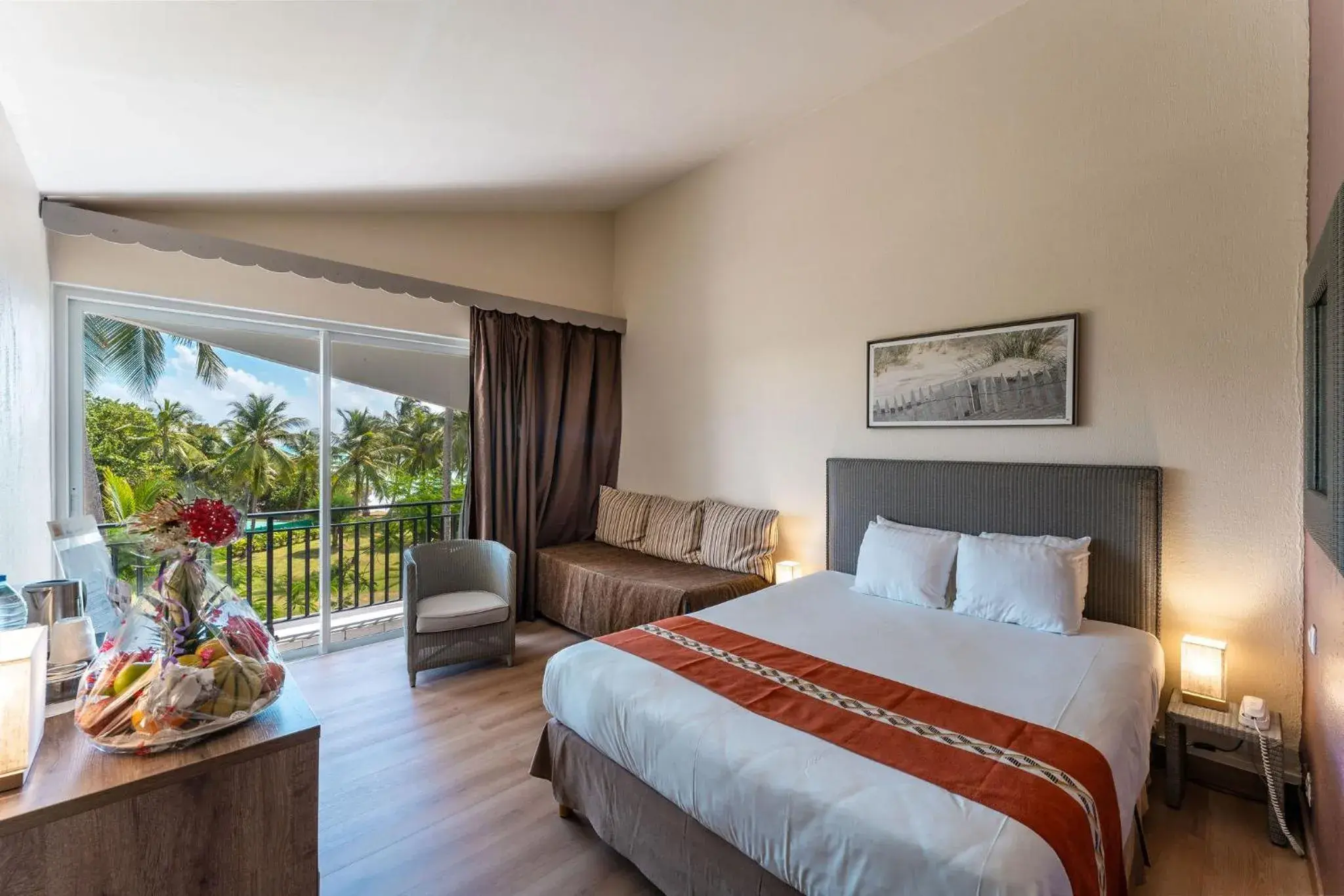 Classic Double Room - Garden View in Hotel Fleur d'Epee Classic Double Room - Garden View in Hotel Fleur d'Epee