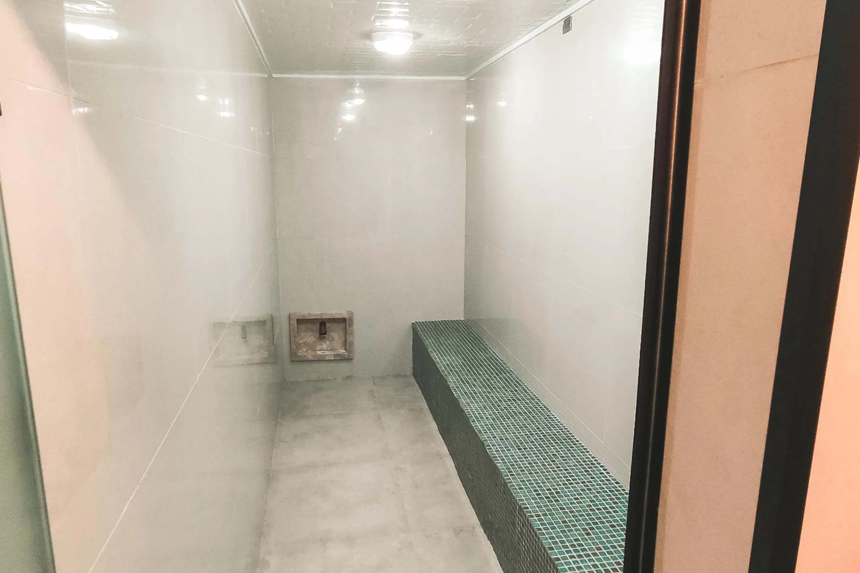 Steam room in Hotel Savoy Excellence