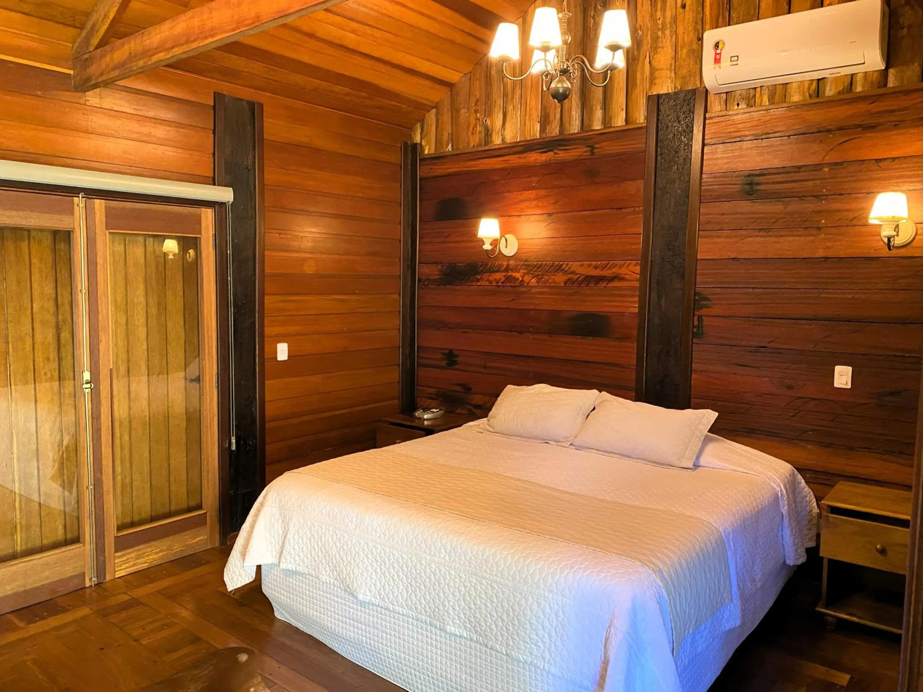 Bed in Hotel Savoy Excellence