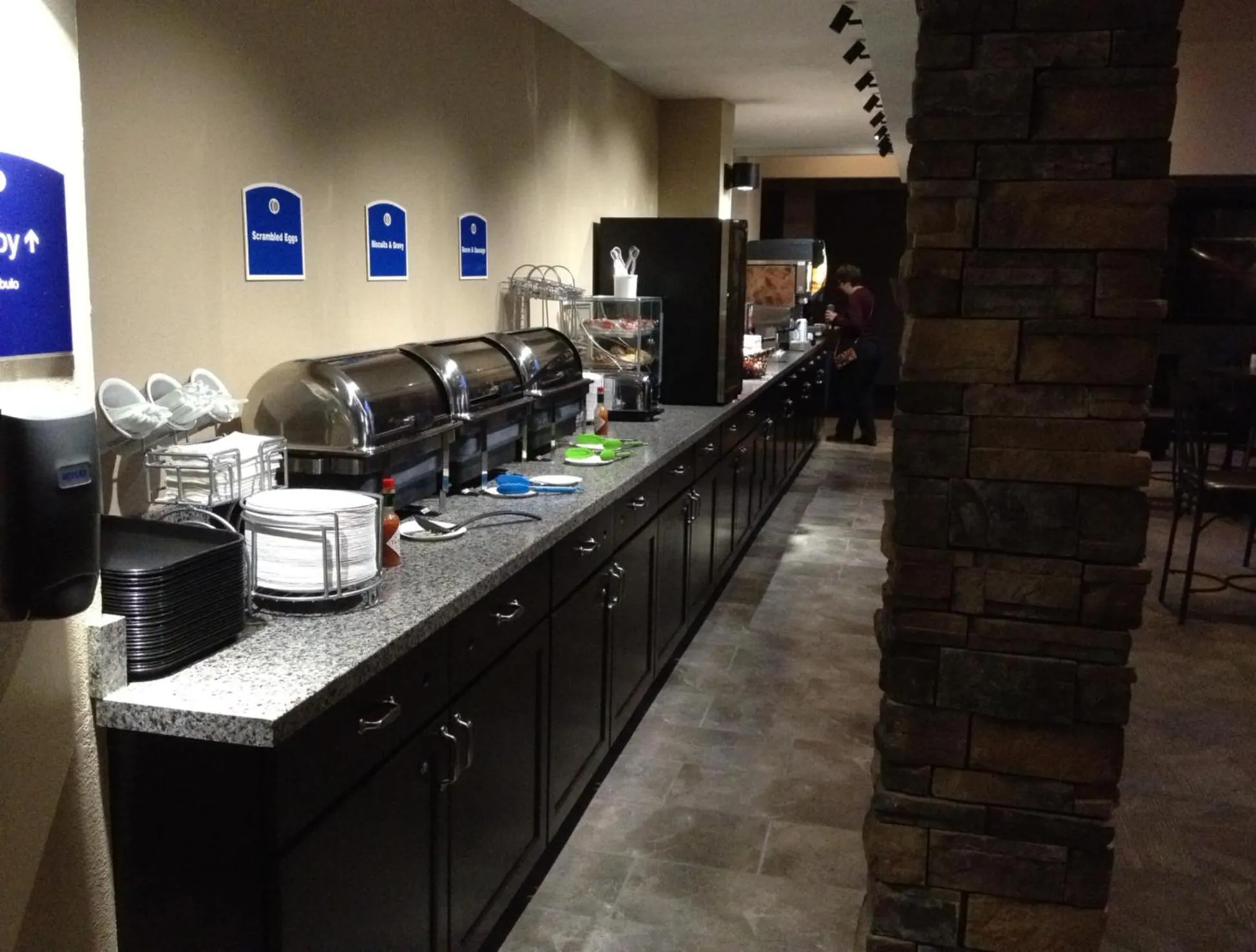 Buffet breakfast in Boarders Inn & Suites by Cobblestone Hotels - Grand Island