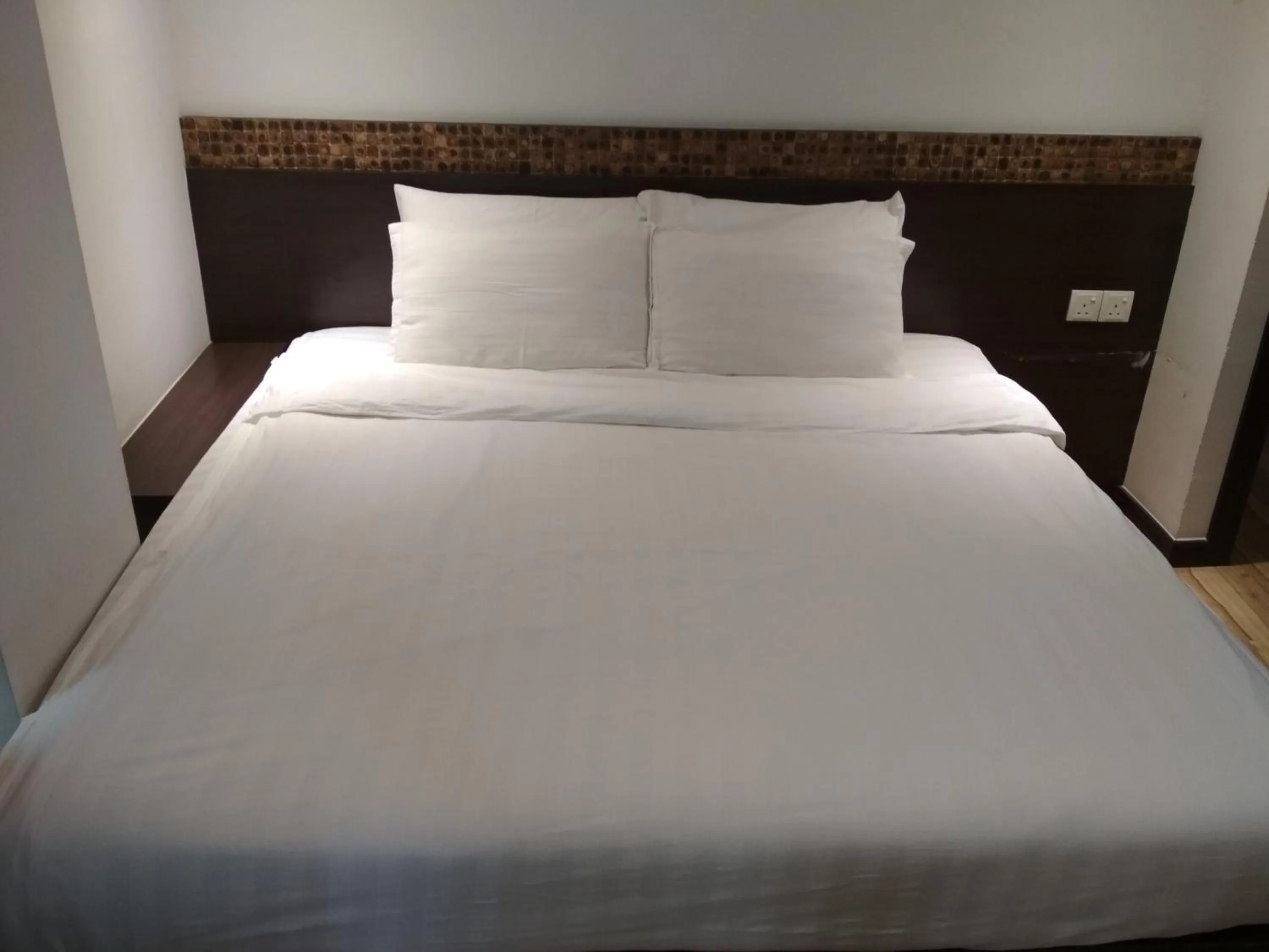 Bedroom, Bed in Classy Studio Apartment (KBCP)