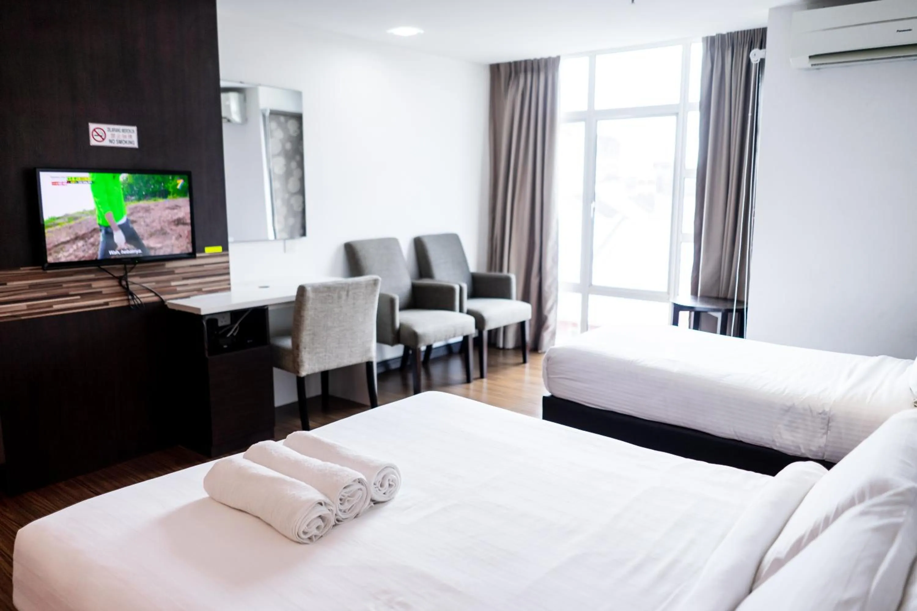 Bedroom, Bed in Classy Studio Apartment (KBCP)