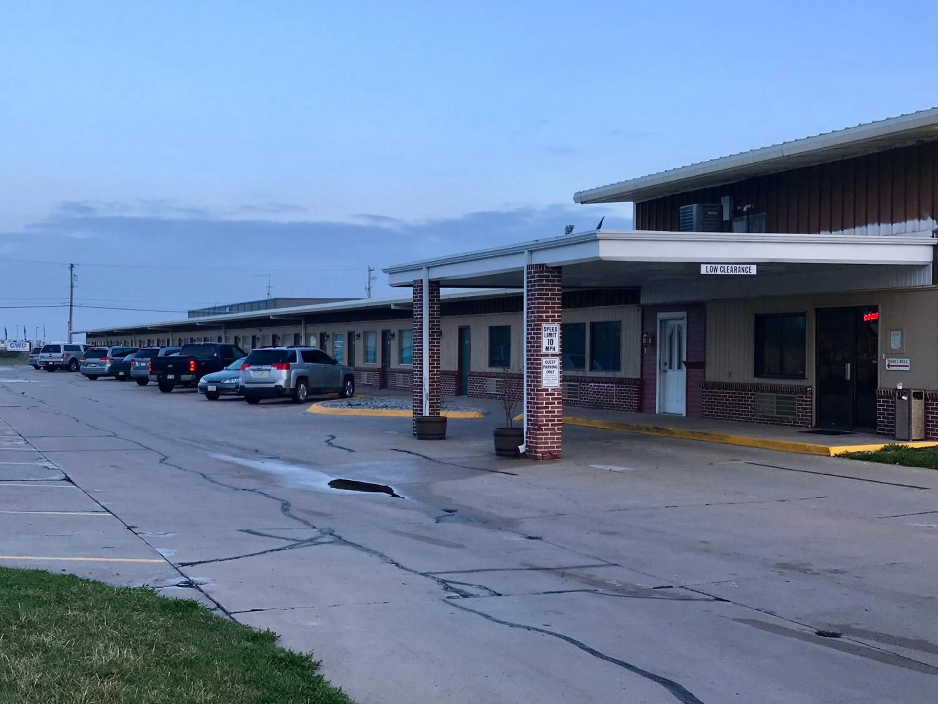 Street view in Western Inn South