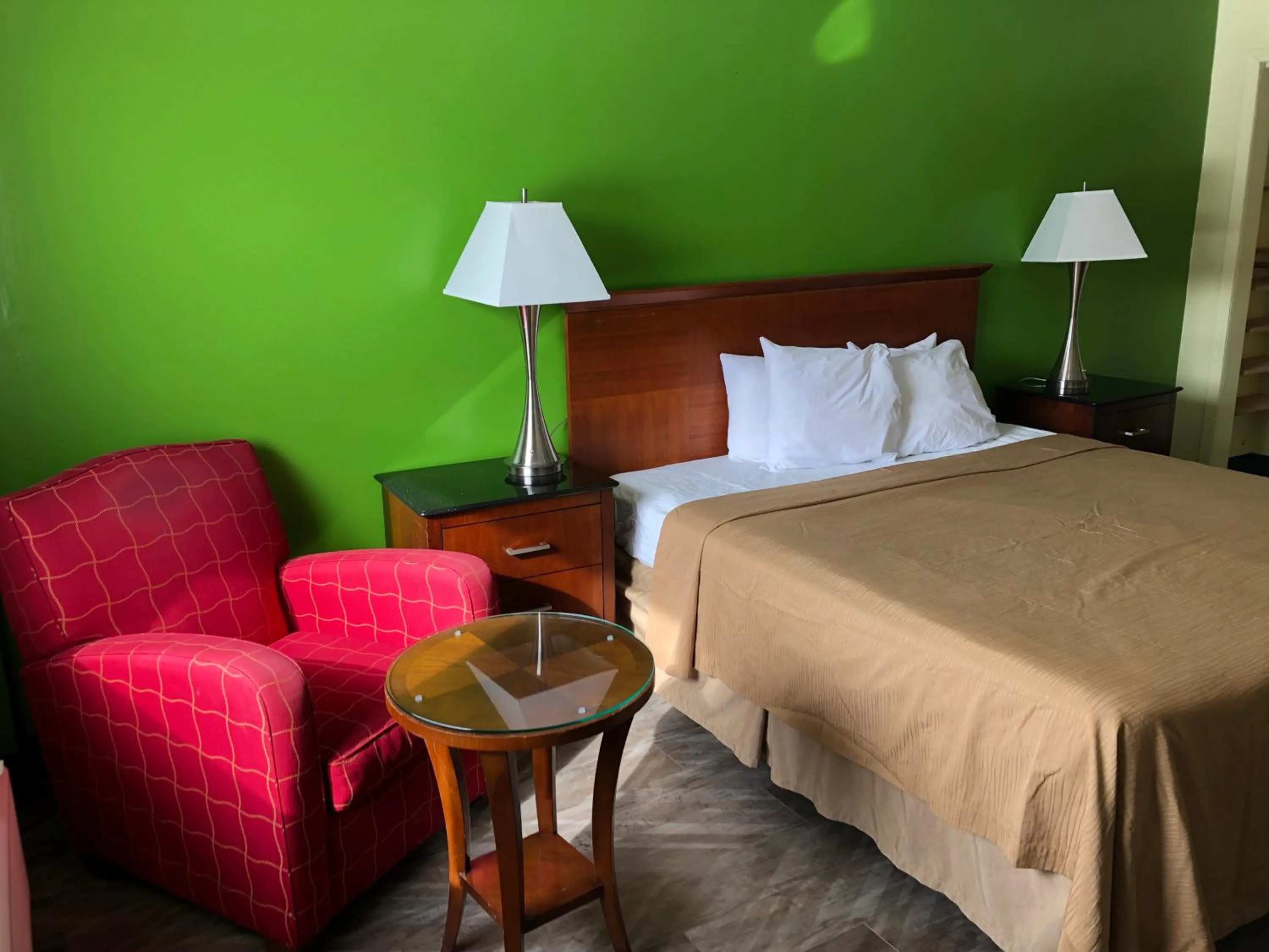 Bed in Western Inn South