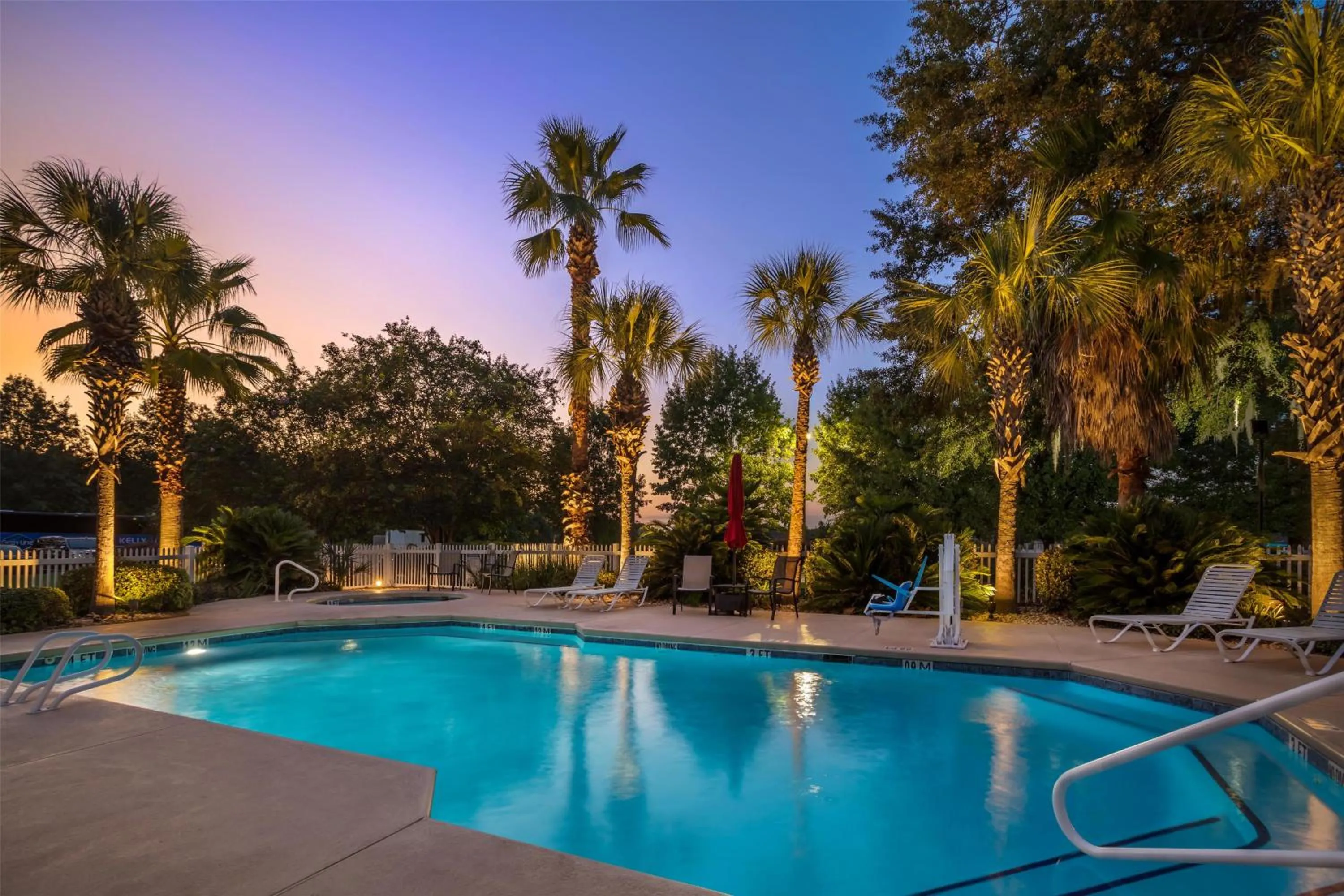 Pool view in Best Western Plus Valdosta Hotel & Suites